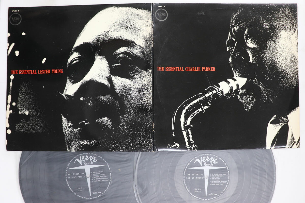 ・アーティスト Charlie Parker, Lester Young ・タイトル Charlie Parker-lester Young ・レーベル・型番 VERVE PMS56 ・フォーマット LPレコード ・コンディション(盤) 良い (VG+) ・コンディション(ジャケット) 良い (VG+) ・コンディション(帯) オビなし ・特記事項 【カバーにリングウェア】 実際に発送される商品の画像です 【ご購入前に必ずご確認ください】 ・本店サイト(www.recordcity.jp)とは価格、送料が違います ・本店サイト、その他支店のオーダーとは同梱発送できません ・注文確定後に別の注文を頂いた場合、注文同士の同梱は致しかねます。 ・別倉庫から発送しているため、店頭受け渡しは対応しておりません ・一部商品は他の通販サイトでも販売しているため、ご注文のタイミングによっては商品のご用意ができない場合がございます。 ・土日祝日はお休みです 金曜・祝前日9時以降のご連絡またはご入金は、返答または発送が週明け・祝日明けに順次対応となります。 ・ご購入後のキャンセル不可 ご購入後のキャンセルはいかなる理由においてもお受けできません。ご了承の上、ご購入くださいませ。 ・日本郵便(ゆうパック/ゆうメール)によるお届けになります。 ・中古品であることをご理解ください 当ストアでは中古商品を主に販売しております。中古品であることをご理解の上ご購入ください。また、一部商品はRecordCityオンラインストアで試聴可能です。 ・返品について お客様のご都合による返品は一切承っておりません。 表記の内容と実際の商品に相違がある場合、また針飛び等で返品・返金をご希望される場合は、商品の到着後1週間以内にご連絡ください。商品の返送をこちらで確認後、キャンセル・返金を行います。 コンディションVG以下の商品は返品できません。プレイに影響のない表面のこすれ傷、プレス起因のノイズ盤は返品の対象外です。 【コンディション表記】 ・ほぼ新品(M-)(Like New) 完全な新品。未使用。当店ではほぼ使用しません ・非常に良い(EX)(Excellent) 中古盤として美品な状態。わずかな経年を感じるものの傷みを感じさせない、当店基準で最高の状態 ・良い(VG+)(Very Good Plus) 丁寧に扱われた中古品で、軽い使用感がみられる。 ・可(VG)(Acceptable) 使い込まれた中古品で、「良い」よりもさらに使用感がみられる。 ・悪い(VG-)(Bad) 状態が悪いアイテム。使用の保障はなく、再生不可、針飛び、目立つノイズがあるかもしれない。状態によるクレーム不可。返品不可。 ・非常に悪い(G)(Very Bad) 「悪い」よりさらに状態が悪いアイテム。使用の保障はなく、再生不可、針飛び、目立つノイズがあるかもしれない。状態によるクレーム不可。返品不可。 ・ジャンク(Fair)(Junk/Fair) 割れている、反っている、水ダメージがある、カビ、ジャケットが分離している、ひどい書き込み、ひどい擦れなど最低の状態。使用の保障はなく、再生不可、針飛び、目立つノイズがあるかもしれない。状態によるクレーム不可。返品不可。 ・ジャンク(Poor)(Junk/Poor) 割れている、反っている、水ダメージがある、カビ、ジャケットが分離している、ひどい書き込み、ひどい擦れなど最低の状態。使用の保障はなく、再生不可、針飛び、目立つノイズがあるかもしれない。状態によるクレーム不可。返品不可。
