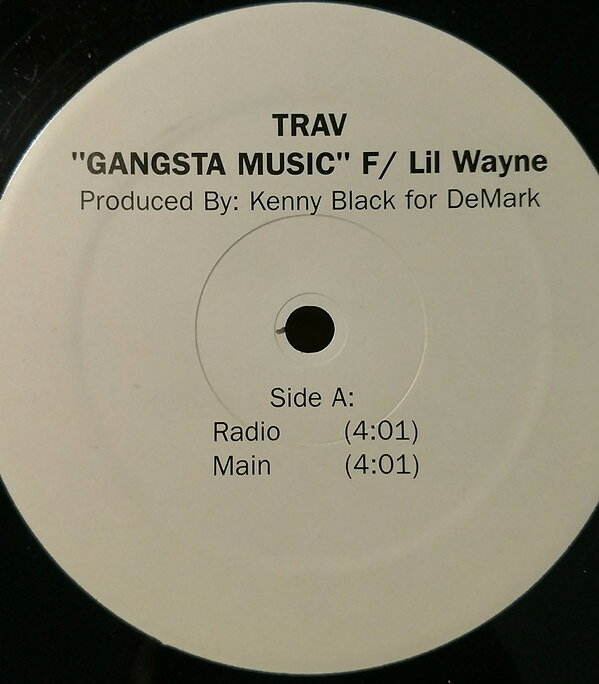 ・アーティスト Trav ・タイトル Gangsta Music ・レーベル・型番 Not On Label GMLW ・フォーマット 12インチレコード ・コンディション(盤) 良い (VG+) ・コンディション(ジャケット) プレインカバー（元ジャケット／カバー無し） ・コンディション(帯) オビなし ・特記事項 サンプル画像です。実際の商品の画像ではありません 商品写真はバーコード/カタログ番号に対応したサンプル画像ですので、お送りする商品の画像ではありません。帯やライナーなどの付属品は、特記事項に記載されている場合のみ含まれます。プロモやカラーレコードなどの仕様についても、該当する場合のみ特記事項に記載しています。 【ご購入前に必ずご確認ください】 ・本店サイト(www.recordcity.jp)とは価格、送料が違います ・本店サイト、その他支店のオーダーとは同梱発送できません ・注文確定後に別の注文を頂いた場合、注文同士の同梱は致しかねます。 ・別倉庫から発送しているため、店頭受け渡しは対応しておりません ・一部商品は他の通販サイトでも販売しているため、ご注文のタイミングによっては商品のご用意ができない場合がございます。 ・土日祝日はお休みです 金曜・祝前日9時以降のご連絡またはご入金は、返答または発送が週明け・祝日明けに順次対応となります。 ・ご購入後のキャンセル不可 ご購入後のキャンセルはいかなる理由においてもお受けできません。ご了承の上、ご購入くださいませ。 ・日本郵便(ゆうパック/ゆうメール)によるお届けになります。 ・中古品であることをご理解ください 当ストアでは中古商品を主に販売しております。中古品であることをご理解の上ご購入ください。また、一部商品はRecordCityオンラインストアで試聴可能です。 ・返品について お客様のご都合による返品は一切承っておりません。 表記の内容と実際の商品に相違がある場合、また針飛び等で返品・返金をご希望される場合は、商品の到着後1週間以内にご連絡ください。商品の返送をこちらで確認後、キャンセル・返金を行います。 コンディションVG以下の商品は返品できません。プレイに影響のない表面のこすれ傷、プレス起因のノイズ盤は返品の対象外です。 【コンディション表記】 ・ほぼ新品(M-)(Like New) 完全な新品。未使用。当店ではほぼ使用しません ・非常に良い(EX)(Excellent) 中古盤として美品な状態。わずかな経年を感じるものの傷みを感じさせない、当店基準で最高の状態 ・良い(VG+)(Very Good Plus) 丁寧に扱われた中古品で、軽い使用感がみられる。 ・可(VG)(Acceptable) 使い込まれた中古品で、「良い」よりもさらに使用感がみられる。 ・悪い(VG-)(Bad) 状態が悪いアイテム。使用の保障はなく、再生不可、針飛び、目立つノイズがあるかもしれない。状態によるクレーム不可。返品不可。 ・非常に悪い(G)(Very Bad) 「悪い」よりさらに状態が悪いアイテム。使用の保障はなく、再生不可、針飛び、目立つノイズがあるかもしれない。状態によるクレーム不可。返品不可。 ・ジャンク(Fair)(Junk/Fair) 割れている、反っている、水ダメージがある、カビ、ジャケットが分離している、ひどい書き込み、ひどい擦れなど最低の状態。使用の保障はなく、再生不可、針飛び、目立つノイズがあるかもしれない。状態によるクレーム不可。返品不可。 ・ジャンク(Poor)(Junk/Poor) 割れている、反っている、水ダメージがある、カビ、ジャケットが分離している、ひどい書き込み、ひどい擦れなど最低の状態。使用の保障はなく、再生不可、針飛び、目立つノイズがあるかもしれない。状態によるクレーム不可。返品不可。