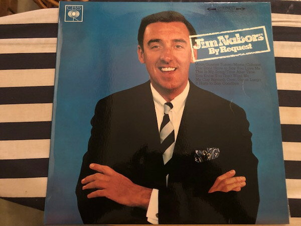 ・アーティスト Jim Nabors ・タイトル By Request ・レーベル・型番 CBS SBP233520 ・フォーマット LPレコード ・コンディション(盤) 良い (VG+) ・コンディション(ジャケット) 良い (VG+) ・コンディション(帯) オビなし ・特記事項 【盤に薄い跡】 サンプル画像です。実際の商品の画像ではありません 商品写真はバーコード/カタログ番号に対応したサンプル画像ですので、お送りする商品の画像ではありません。帯やライナーなどの付属品は、特記事項に記載されている場合のみ含まれます。プロモやカラーレコードなどの仕様についても、該当する場合のみ特記事項に記載しています。 【ご購入前に必ずご確認ください】 ・本店サイト(www.recordcity.jp)とは価格、送料が違います ・本店サイト、その他支店のオーダーとは同梱発送できません ・注文確定後に別の注文を頂いた場合、注文同士の同梱は致しかねます。 ・別倉庫から発送しているため、店頭受け渡しは対応しておりません ・一部商品は他の通販サイトでも販売しているため、ご注文のタイミングによっては商品のご用意ができない場合がございます。 ・土日祝日はお休みです 金曜・祝前日9時以降のご連絡またはご入金は、返答または発送が週明け・祝日明けに順次対応となります。 ・ご購入後のキャンセル不可 ご購入後のキャンセルはいかなる理由においてもお受けできません。ご了承の上、ご購入くださいませ。 ・日本郵便(ゆうパック/ゆうメール)によるお届けになります。 ・中古品であることをご理解ください 当ストアでは中古商品を主に販売しております。中古品であることをご理解の上ご購入ください。また、一部商品はRecordCityオンラインストアで試聴可能です。 ・返品について お客様のご都合による返品は一切承っておりません。 表記の内容と実際の商品に相違がある場合、また針飛び等で返品・返金をご希望される場合は、商品の到着後1週間以内にご連絡ください。商品の返送をこちらで確認後、キャンセル・返金を行います。 コンディションVG以下の商品は返品できません。プレイに影響のない表面のこすれ傷、プレス起因のノイズ盤は返品の対象外です。 【コンディション表記】 ・ほぼ新品(M-)(Like New) 完全な新品。未使用。当店ではほぼ使用しません ・非常に良い(EX)(Excellent) 中古盤として美品な状態。わずかな経年を感じるものの傷みを感じさせない、当店基準で最高の状態 ・良い(VG+)(Very Good Plus) 丁寧に扱われた中古品で、軽い使用感がみられる。 ・可(VG)(Acceptable) 使い込まれた中古品で、「良い」よりもさらに使用感がみられる。 ・悪い(VG-)(Bad) 状態が悪いアイテム。使用の保障はなく、再生不可、針飛び、目立つノイズがあるかもしれない。状態によるクレーム不可。返品不可。 ・非常に悪い(G)(Very Bad) 「悪い」よりさらに状態が悪いアイテム。使用の保障はなく、再生不可、針飛び、目立つノイズがあるかもしれない。状態によるクレーム不可。返品不可。 ・ジャンク(Fair)(Junk/Fair) 割れている、反っている、水ダメージがある、カビ、ジャケットが分離している、ひどい書き込み、ひどい擦れなど最低の状態。使用の保障はなく、再生不可、針飛び、目立つノイズがあるかもしれない。状態によるクレーム不可。返品不可。 ・ジャンク(Poor)(Junk/Poor) 割れている、反っている、水ダメージがある、カビ、ジャケットが分離している、ひどい書き込み、ひどい擦れなど最低の状態。使用の保障はなく、再生不可、針飛び、目立つノイズがあるかもしれない。状態によるクレーム不可。返品不可。