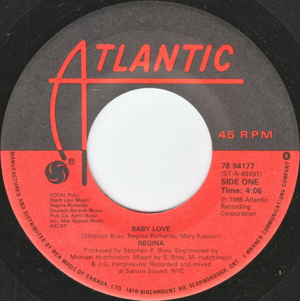 ・アーティスト Regina ・タイトル Baby Love ・レーベル・型番 Atlantic 7894177 ・フォーマット 7インチレコード ・コンディション(盤) 良い (VG+) ・コンディション(ジャケット) プレインカバー（元ジャケット／カバー無し） ・コンディション(帯) オビなし ・特記事項 【盤に目立った跡】 サンプル画像です。実際の商品の画像ではありません 商品写真はバーコード/カタログ番号に対応したサンプル画像ですので、お送りする商品の画像ではありません。帯やライナーなどの付属品は、特記事項に記載されている場合のみ含まれます。プロモやカラーレコードなどの仕様についても、該当する場合のみ特記事項に記載しています。 【ご購入前に必ずご確認ください】 ・本店サイト(www.recordcity.jp)とは価格、送料が違います ・本店サイト、その他支店のオーダーとは同梱発送できません ・注文確定後に別の注文を頂いた場合、注文同士の同梱は致しかねます。 ・別倉庫から発送しているため、店頭受け渡しは対応しておりません ・一部商品は他の通販サイトでも販売しているため、ご注文のタイミングによっては商品のご用意ができない場合がございます。 ・土日祝日はお休みです 金曜・祝前日9時以降のご連絡またはご入金は、返答または発送が週明け・祝日明けに順次対応となります。 ・ご購入後のキャンセル不可 ご購入後のキャンセルはいかなる理由においてもお受けできません。ご了承の上、ご購入くださいませ。 ・日本郵便(ゆうパック/ゆうメール)によるお届けになります。 ・中古品であることをご理解ください 当ストアでは中古商品を主に販売しております。中古品であることをご理解の上ご購入ください。また、一部商品はRecordCityオンラインストアで試聴可能です。 ・返品について お客様のご都合による返品は一切承っておりません。 表記の内容と実際の商品に相違がある場合、また針飛び等で返品・返金をご希望される場合は、商品の到着後1週間以内にご連絡ください。商品の返送をこちらで確認後、キャンセル・返金を行います。 コンディションVG以下の商品は返品できません。プレイに影響のない表面のこすれ傷、プレス起因のノイズ盤は返品の対象外です。 【コンディション表記】 ・ほぼ新品(M-)(Like New) 完全な新品。未使用。当店ではほぼ使用しません ・非常に良い(EX)(Excellent) 中古盤として美品な状態。わずかな経年を感じるものの傷みを感じさせない、当店基準で最高の状態 ・良い(VG+)(Very Good Plus) 丁寧に扱われた中古品で、軽い使用感がみられる。 ・可(VG)(Acceptable) 使い込まれた中古品で、「良い」よりもさらに使用感がみられる。 ・悪い(VG-)(Bad) 状態が悪いアイテム。使用の保障はなく、再生不可、針飛び、目立つノイズがあるかもしれない。状態によるクレーム不可。返品不可。 ・非常に悪い(G)(Very Bad) 「悪い」よりさらに状態が悪いアイテム。使用の保障はなく、再生不可、針飛び、目立つノイズがあるかもしれない。状態によるクレーム不可。返品不可。 ・ジャンク(Fair)(Junk/Fair) 割れている、反っている、水ダメージがある、カビ、ジャケットが分離している、ひどい書き込み、ひどい擦れなど最低の状態。使用の保障はなく、再生不可、針飛び、目立つノイズがあるかもしれない。状態によるクレーム不可。返品不可。 ・ジャンク(Poor)(Junk/Poor) 割れている、反っている、水ダメージがある、カビ、ジャケットが分離している、ひどい書き込み、ひどい擦れなど最低の状態。使用の保障はなく、再生不可、針飛び、目立つノイズがあるかもしれない。状態によるクレーム不可。返品不可。