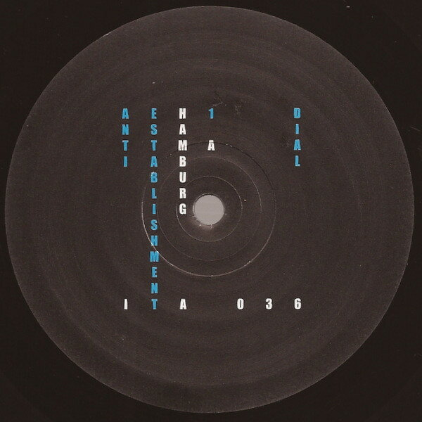 ・アーティスト Various ・タイトル Anti-Establishment 01 ・レーベル・型番 Italic ITA036 ・フォーマット 12インチレコード ・コンディション(盤) 良い (VG+) ・コンディション(ジャケット) 良い (VG+) ・コンディション(帯) オビなし ・特記事項 【盤にヘアライン】 サンプル画像です。実際の商品の画像ではありません 商品写真はバーコード/カタログ番号に対応したサンプル画像ですので、お送りする商品の画像ではありません。帯やライナーなどの付属品は、特記事項に記載されている場合のみ含まれます。プロモやカラーレコードなどの仕様についても、該当する場合のみ特記事項に記載しています。 【ご購入前に必ずご確認ください】 ・本店サイト(www.recordcity.jp)とは価格、送料が違います ・本店サイト、その他支店のオーダーとは同梱発送できません ・注文確定後に別の注文を頂いた場合、注文同士の同梱は致しかねます。 ・別倉庫から発送しているため、店頭受け渡しは対応しておりません ・一部商品は他の通販サイトでも販売しているため、ご注文のタイミングによっては商品のご用意ができない場合がございます。 ・土日祝日はお休みです 金曜・祝前日9時以降のご連絡またはご入金は、返答または発送が週明け・祝日明けに順次対応となります。 ・ご購入後のキャンセル不可 ご購入後のキャンセルはいかなる理由においてもお受けできません。ご了承の上、ご購入くださいませ。 ・日本郵便(ゆうパック/ゆうメール)によるお届けになります。 ・中古品であることをご理解ください 当ストアでは中古商品を主に販売しております。中古品であることをご理解の上ご購入ください。また、一部商品はRecordCityオンラインストアで試聴可能です。 ・返品について お客様のご都合による返品は一切承っておりません。 表記の内容と実際の商品に相違がある場合、また針飛び等で返品・返金をご希望される場合は、商品の到着後1週間以内にご連絡ください。商品の返送をこちらで確認後、キャンセル・返金を行います。 コンディションVG以下の商品は返品できません。プレイに影響のない表面のこすれ傷、プレス起因のノイズ盤は返品の対象外です。 【コンディション表記】 ・ほぼ新品(M-)(Like New) 完全な新品。未使用。当店ではほぼ使用しません ・非常に良い(EX)(Excellent) 中古盤として美品な状態。わずかな経年を感じるものの傷みを感じさせない、当店基準で最高の状態 ・良い(VG+)(Very Good Plus) 丁寧に扱われた中古品で、軽い使用感がみられる。 ・可(VG)(Acceptable) 使い込まれた中古品で、「良い」よりもさらに使用感がみられる。 ・悪い(VG-)(Bad) 状態が悪いアイテム。使用の保障はなく、再生不可、針飛び、目立つノイズがあるかもしれない。状態によるクレーム不可。返品不可。 ・非常に悪い(G)(Very Bad) 「悪い」よりさらに状態が悪いアイテム。使用の保障はなく、再生不可、針飛び、目立つノイズがあるかもしれない。状態によるクレーム不可。返品不可。 ・ジャンク(Fair)(Junk/Fair) 割れている、反っている、水ダメージがある、カビ、ジャケットが分離している、ひどい書き込み、ひどい擦れなど最低の状態。使用の保障はなく、再生不可、針飛び、目立つノイズがあるかもしれない。状態によるクレーム不可。返品不可。 ・ジャンク(Poor)(Junk/Poor) 割れている、反っている、水ダメージがある、カビ、ジャケットが分離している、ひどい書き込み、ひどい擦れなど最低の状態。使用の保障はなく、再生不可、針飛び、目立つノイズがあるかもしれない。状態によるクレーム不可。返品不可。
