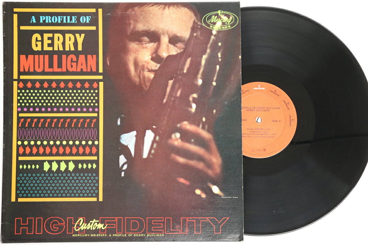 ・アーティスト Gerry Mulligan ・タイトル A Profile Of Gerry Mulligan ・レーベル・型番 MERCURY MG20453 ・フォーマット LPレコード ・コンディション(盤) 良い (VG+) ・コンディション(ジャケット) 良い (VG+) ・コンディション(帯) オビなし ・特記事項 【カバーにキズ/ダメージ】 実際に発送される商品の画像です 【ご購入前に必ずご確認ください】 ・本店サイト(www.recordcity.jp)とは価格、送料が違います ・本店サイト、その他支店のオーダーとは同梱発送できません ・注文確定後に別の注文を頂いた場合、注文同士の同梱は致しかねます。 ・別倉庫から発送しているため、店頭受け渡しは対応しておりません ・一部商品は他の通販サイトでも販売しているため、ご注文のタイミングによっては商品のご用意ができない場合がございます。 ・土日祝日はお休みです 金曜・祝前日9時以降のご連絡またはご入金は、返答または発送が週明け・祝日明けに順次対応となります。 ・ご購入後のキャンセル不可 ご購入後のキャンセルはいかなる理由においてもお受けできません。ご了承の上、ご購入くださいませ。 ・日本郵便(ゆうパック/ゆうメール)によるお届けになります。 ・中古品であることをご理解ください 当ストアでは中古商品を主に販売しております。中古品であることをご理解の上ご購入ください。また、一部商品はRecordCityオンラインストアで試聴可能です。 ・返品について お客様のご都合による返品は一切承っておりません。 表記の内容と実際の商品に相違がある場合、また針飛び等で返品・返金をご希望される場合は、商品の到着後1週間以内にご連絡ください。商品の返送をこちらで確認後、キャンセル・返金を行います。 コンディションVG以下の商品は返品できません。プレイに影響のない表面のこすれ傷、プレス起因のノイズ盤は返品の対象外です。 【コンディション表記】 ・ほぼ新品(M-)(Like New) 完全な新品。未使用。当店ではほぼ使用しません ・非常に良い(EX)(Excellent) 中古盤として美品な状態。わずかな経年を感じるものの傷みを感じさせない、当店基準で最高の状態 ・良い(VG+)(Very Good Plus) 丁寧に扱われた中古品で、軽い使用感がみられる。 ・可(VG)(Acceptable) 使い込まれた中古品で、「良い」よりもさらに使用感がみられる。 ・悪い(VG-)(Bad) 状態が悪いアイテム。使用の保障はなく、再生不可、針飛び、目立つノイズがあるかもしれない。状態によるクレーム不可。返品不可。 ・非常に悪い(G)(Very Bad) 「悪い」よりさらに状態が悪いアイテム。使用の保障はなく、再生不可、針飛び、目立つノイズがあるかもしれない。状態によるクレーム不可。返品不可。 ・ジャンク(Fair)(Junk/Fair) 割れている、反っている、水ダメージがある、カビ、ジャケットが分離している、ひどい書き込み、ひどい擦れなど最低の状態。使用の保障はなく、再生不可、針飛び、目立つノイズがあるかもしれない。状態によるクレーム不可。返品不可。 ・ジャンク(Poor)(Junk/Poor) 割れている、反っている、水ダメージがある、カビ、ジャケットが分離している、ひどい書き込み、ひどい擦れなど最低の状態。使用の保障はなく、再生不可、針飛び、目立つノイズがあるかもしれない。状態によるクレーム不可。返品不可。