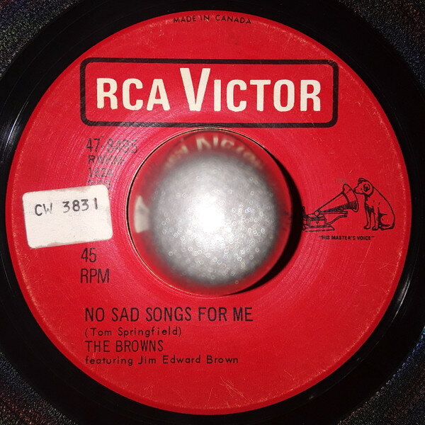 ・アーティスト The Browns ・タイトル No Sad Songs For Me ・レーベル RCA Victor 478495 ・フォーマット 7インチレコード ・コンディション(盤) 可 (VG) ・コンディション(ジャケット) プレインカバー（元ジャケット／カバー無し） ・コンディション(帯) オビなし ・特記事項 【盤に薄い跡】 サンプル画像です。実際の商品の画像ではありません 商品写真はバーコード/カタログ番号に対応したサンプル画像ですので、お送りする商品の画像ではありません。帯やライナーなどの付属品は、特記事項に記載されている場合のみ含まれます。プロモやカラーレコードなどの仕様についても、該当する場合のみ特記事項に記載しています。 【ご購入前に必ずご確認ください】 ・本店サイト(www.recordcity.jp)とは価格、送料が違います ・本店サイト、その他支店のオーダーとは同梱発送できません ・別倉庫から発送しているため、店頭受け渡しは対応しておりません ・一部商品は他の通販サイトでも販売しているため、ご注文のタイミングによっては商品のご用意ができない場合がございます。 ・土日祝日はお休みです 金曜・祝前日9時以降のご連絡またはご入金は、返答または発送が週明け・祝日明けに順次対応となります。 ・ご購入後のキャンセル不可 ご購入後のキャンセルはいかなる理由においてもお受けできません。ご了承の上、ご購入くださいませ。 ・日本郵便(ゆうパック/ゆうメール)によるお届けになります。 ・中古品であることをご理解ください 当ストアではお客様よりお譲りいただいた中古商品を主に販売しております。中古品であることをご理解の上ご購入ください。また、一部商品はRecordCityオンラインストアで試聴可能です。 ・返品について お客様のご都合による返品は一切承っておりません。 表記の内容と実際の商品に相違がある場合、また針飛び等で返品・返金をご希望される場合は、商品の到着後1週間以内にご連絡ください。商品の返送をこちらで確認後、キャンセル・返金を行います。 コンディションVG以下の商品は返品できません。プレイに影響のない表面のこすれ傷、プレス起因のノイズ盤は返品の対象外です。 【コンディション表記】 ・ほぼ新品(M-)(Like New) 完全な新品。未使用。当店ではほぼ使用しません ・非常に良い(EX)(Excellent) 中古盤として美品な状態。わずかな経年を感じるものの傷みを感じさせない、当店基準で最高の状態 ・良い(VG+)(Very Good Plus) 丁寧に扱われた中古品で、軽い使用感がみられる。 ・可(VG)(Acceptable) 使い込まれた中古品で、「良い」よりもさらに使用感がみられる。 ・悪い(VG-)(Bad) 状態が悪いアイテム。使用の保障はなく、再生不可、針飛び、目立つノイズがあるかもしれない。状態によるクレーム不可。返品不可。 ・非常に悪い(G)(Very Bad) 「悪い」よりさらに状態が悪いアイテム。使用の保障はなく、再生不可、針飛び、目立つノイズがあるかもしれない。状態によるクレーム不可。返品不可。 ・ジャンク(Fair)(Junk/Fair) 割れている、反っている、水ダメージがある、カビ、ジャケットが分離している、ひどい書き込み、ひどい擦れなど最低の状態。使用の保障はなく、再生不可、針飛び、目立つノイズがあるかもしれない。状態によるクレーム不可。返品不可。 ・ジャンク(Poor)(Junk/Poor) 割れている、反っている、水ダメージがある、カビ、ジャケットが分離している、ひどい書き込み、ひどい擦れなど最低の状態。使用の保障はなく、再生不可、針飛び、目立つノイズがあるかもしれない。状態によるクレーム不可。返品不可。
