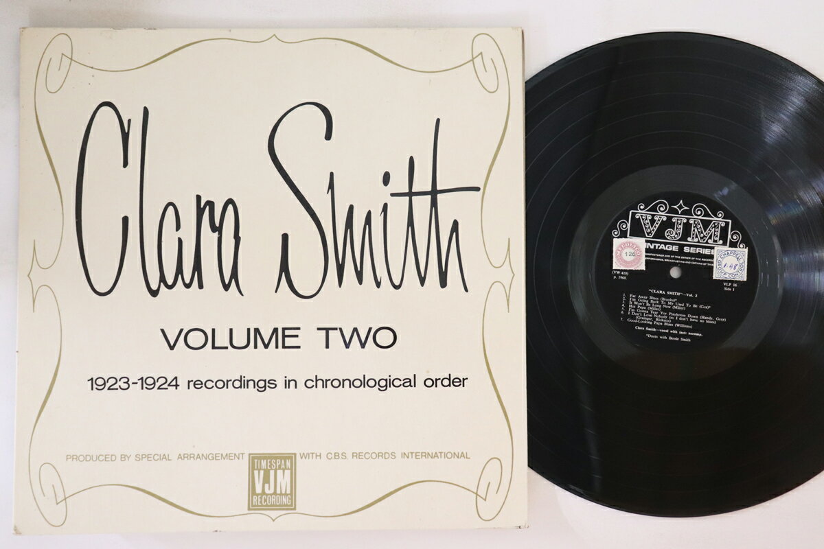 ・アーティスト Clara Smith ・タイトル Volume Two (1923-1924 Recordings In Chronological Order) ・レーベル・型番 VJM VLP16 ・フォーマット LPレコード ・コンディション(盤) 良い (VG+) ・コンディション(ジャケット) 良い (VG+) ・コンディション(帯) オビなし ・特記事項 【レーベルにシール付着】 実際に発送される商品の画像です 【ご購入前に必ずご確認ください】 ・本店サイト(www.recordcity.jp)とは価格、送料が違います ・本店サイト、その他支店のオーダーとは同梱発送できません ・注文確定後に別の注文を頂いた場合、注文同士の同梱は致しかねます。 ・別倉庫から発送しているため、店頭受け渡しは対応しておりません ・一部商品は他の通販サイトでも販売しているため、ご注文のタイミングによっては商品のご用意ができない場合がございます。 ・土日祝日はお休みです 金曜・祝前日9時以降のご連絡またはご入金は、返答または発送が週明け・祝日明けに順次対応となります。 ・ご購入後のキャンセル不可 ご購入後のキャンセルはいかなる理由においてもお受けできません。ご了承の上、ご購入くださいませ。 ・日本郵便(ゆうパック/ゆうメール)によるお届けになります。 ・中古品であることをご理解ください 当ストアでは中古商品を主に販売しております。中古品であることをご理解の上ご購入ください。また、一部商品はRecordCityオンラインストアで試聴可能です。 ・返品について お客様のご都合による返品は一切承っておりません。 表記の内容と実際の商品に相違がある場合、また針飛び等で返品・返金をご希望される場合は、商品の到着後1週間以内にご連絡ください。商品の返送をこちらで確認後、キャンセル・返金を行います。 コンディションVG以下の商品は返品できません。プレイに影響のない表面のこすれ傷、プレス起因のノイズ盤は返品の対象外です。 【コンディション表記】 ・ほぼ新品(M-)(Like New) 完全な新品。未使用。当店ではほぼ使用しません ・非常に良い(EX)(Excellent) 中古盤として美品な状態。わずかな経年を感じるものの傷みを感じさせない、当店基準で最高の状態 ・良い(VG+)(Very Good Plus) 丁寧に扱われた中古品で、軽い使用感がみられる。 ・可(VG)(Acceptable) 使い込まれた中古品で、「良い」よりもさらに使用感がみられる。 ・悪い(VG-)(Bad) 状態が悪いアイテム。使用の保障はなく、再生不可、針飛び、目立つノイズがあるかもしれない。状態によるクレーム不可。返品不可。 ・非常に悪い(G)(Very Bad) 「悪い」よりさらに状態が悪いアイテム。使用の保障はなく、再生不可、針飛び、目立つノイズがあるかもしれない。状態によるクレーム不可。返品不可。 ・ジャンク(Fair)(Junk/Fair) 割れている、反っている、水ダメージがある、カビ、ジャケットが分離している、ひどい書き込み、ひどい擦れなど最低の状態。使用の保障はなく、再生不可、針飛び、目立つノイズがあるかもしれない。状態によるクレーム不可。返品不可。 ・ジャンク(Poor)(Junk/Poor) 割れている、反っている、水ダメージがある、カビ、ジャケットが分離している、ひどい書き込み、ひどい擦れなど最低の状態。使用の保障はなく、再生不可、針飛び、目立つノイズがあるかもしれない。状態によるクレーム不可。返品不可。