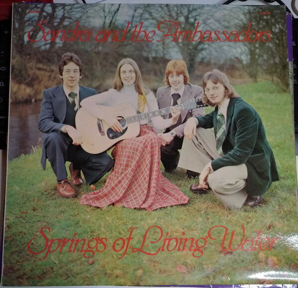 ・アーティスト Sandra And The Ambassadors ・タイトル Springs Of Living Water ・レーベル・型番 Dick Saunders Way To Life Ministry WTL013 ・フォーマット LPレコード ・コンディション(盤) 良い (VG+) ・コンディション(ジャケット) 良い (VG+) ・コンディション(帯) オビなし ・特記事項 サンプル画像です。実際の商品の画像ではありません 商品写真はバーコード/カタログ番号に対応したサンプル画像ですので、お送りする商品の画像ではありません。帯やライナーなどの付属品は、特記事項に記載されている場合のみ含まれます。プロモやカラーレコードなどの仕様についても、該当する場合のみ特記事項に記載しています。 【ご購入前に必ずご確認ください】 ・本店サイト(www.recordcity.jp)とは価格、送料が違います ・本店サイト、その他支店のオーダーとは同梱発送できません ・注文確定後に別の注文を頂いた場合、注文同士の同梱は致しかねます。 ・別倉庫から発送しているため、店頭受け渡しは対応しておりません ・一部商品は他の通販サイトでも販売しているため、ご注文のタイミングによっては商品のご用意ができない場合がございます。 ・土日祝日はお休みです 金曜・祝前日9時以降のご連絡またはご入金は、返答または発送が週明け・祝日明けに順次対応となります。 ・ご購入後のキャンセル不可 ご購入後のキャンセルはいかなる理由においてもお受けできません。ご了承の上、ご購入くださいませ。 ・日本郵便(ゆうパック/ゆうメール)によるお届けになります。 ・中古品であることをご理解ください 当ストアでは中古商品を主に販売しております。中古品であることをご理解の上ご購入ください。また、一部商品はRecordCityオンラインストアで試聴可能です。 ・返品について お客様のご都合による返品は一切承っておりません。 表記の内容と実際の商品に相違がある場合、また針飛び等で返品・返金をご希望される場合は、商品の到着後1週間以内にご連絡ください。商品の返送をこちらで確認後、キャンセル・返金を行います。 コンディションVG以下の商品は返品できません。プレイに影響のない表面のこすれ傷、プレス起因のノイズ盤は返品の対象外です。 【コンディション表記】 ・ほぼ新品(M-)(Like New) 完全な新品。未使用。当店ではほぼ使用しません ・非常に良い(EX)(Excellent) 中古盤として美品な状態。わずかな経年を感じるものの傷みを感じさせない、当店基準で最高の状態 ・良い(VG+)(Very Good Plus) 丁寧に扱われた中古品で、軽い使用感がみられる。 ・可(VG)(Acceptable) 使い込まれた中古品で、「良い」よりもさらに使用感がみられる。 ・悪い(VG-)(Bad) 状態が悪いアイテム。使用の保障はなく、再生不可、針飛び、目立つノイズがあるかもしれない。状態によるクレーム不可。返品不可。 ・非常に悪い(G)(Very Bad) 「悪い」よりさらに状態が悪いアイテム。使用の保障はなく、再生不可、針飛び、目立つノイズがあるかもしれない。状態によるクレーム不可。返品不可。 ・ジャンク(Fair)(Junk/Fair) 割れている、反っている、水ダメージがある、カビ、ジャケットが分離している、ひどい書き込み、ひどい擦れなど最低の状態。使用の保障はなく、再生不可、針飛び、目立つノイズがあるかもしれない。状態によるクレーム不可。返品不可。 ・ジャンク(Poor)(Junk/Poor) 割れている、反っている、水ダメージがある、カビ、ジャケットが分離している、ひどい書き込み、ひどい擦れなど最低の状態。使用の保障はなく、再生不可、針飛び、目立つノイズがあるかもしれない。状態によるクレーム不可。返品不可。