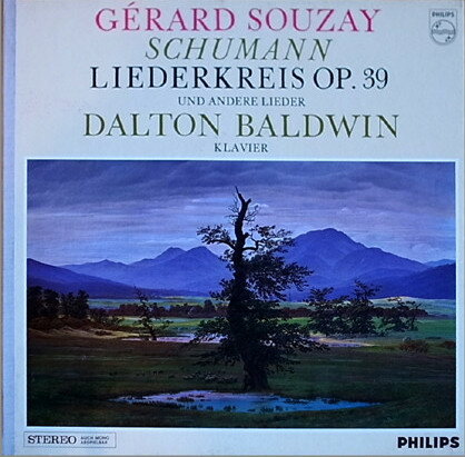 ・アーティスト G?rard Souzay, Schumann, Dalton Baldwin ・タイトル Liederkreis Op. 39 ・レーベル・型番 Philips 802720LY ・フォーマット LPレコード ・コンディション(盤) 良い (VG+) ・コンディション(ジャケット) 可 (VG) ・コンディション(帯) オビなし ・特記事項 サンプル画像です。実際の商品の画像ではありません 商品写真はバーコード/カタログ番号に対応したサンプル画像ですので、お送りする商品の画像ではありません。帯やライナーなどの付属品は、特記事項に記載されている場合のみ含まれます。プロモやカラーレコードなどの仕様についても、該当する場合のみ特記事項に記載しています。 【ご購入前に必ずご確認ください】 ・本店サイト(www.recordcity.jp)とは価格、送料が違います ・本店サイト、その他支店のオーダーとは同梱発送できません ・注文確定後に別の注文を頂いた場合、注文同士の同梱は致しかねます。 ・別倉庫から発送しているため、店頭受け渡しは対応しておりません ・一部商品は他の通販サイトでも販売しているため、ご注文のタイミングによっては商品のご用意ができない場合がございます。 ・土日祝日はお休みです 金曜・祝前日9時以降のご連絡またはご入金は、返答または発送が週明け・祝日明けに順次対応となります。 ・ご購入後のキャンセル不可 ご購入後のキャンセルはいかなる理由においてもお受けできません。ご了承の上、ご購入くださいませ。 ・日本郵便(ゆうパック/ゆうメール)によるお届けになります。 ・中古品であることをご理解ください 当ストアでは中古商品を主に販売しております。中古品であることをご理解の上ご購入ください。また、一部商品はRecordCityオンラインストアで試聴可能です。 ・返品について お客様のご都合による返品は一切承っておりません。 表記の内容と実際の商品に相違がある場合、また針飛び等で返品・返金をご希望される場合は、商品の到着後1週間以内にご連絡ください。商品の返送をこちらで確認後、キャンセル・返金を行います。 コンディションVG以下の商品は返品できません。プレイに影響のない表面のこすれ傷、プレス起因のノイズ盤は返品の対象外です。 【コンディション表記】 ・ほぼ新品(M-)(Like New) 完全な新品。未使用。当店ではほぼ使用しません ・非常に良い(EX)(Excellent) 中古盤として美品な状態。わずかな経年を感じるものの傷みを感じさせない、当店基準で最高の状態 ・良い(VG+)(Very Good Plus) 丁寧に扱われた中古品で、軽い使用感がみられる。 ・可(VG)(Acceptable) 使い込まれた中古品で、「良い」よりもさらに使用感がみられる。 ・悪い(VG-)(Bad) 状態が悪いアイテム。使用の保障はなく、再生不可、針飛び、目立つノイズがあるかもしれない。状態によるクレーム不可。返品不可。 ・非常に悪い(G)(Very Bad) 「悪い」よりさらに状態が悪いアイテム。使用の保障はなく、再生不可、針飛び、目立つノイズがあるかもしれない。状態によるクレーム不可。返品不可。 ・ジャンク(Fair)(Junk/Fair) 割れている、反っている、水ダメージがある、カビ、ジャケットが分離している、ひどい書き込み、ひどい擦れなど最低の状態。使用の保障はなく、再生不可、針飛び、目立つノイズがあるかもしれない。状態によるクレーム不可。返品不可。 ・ジャンク(Poor)(Junk/Poor) 割れている、反っている、水ダメージがある、カビ、ジャケットが分離している、ひどい書き込み、ひどい擦れなど最低の状態。使用の保障はなく、再生不可、針飛び、目立つノイズがあるかもしれない。状態によるクレーム不可。返品不可。