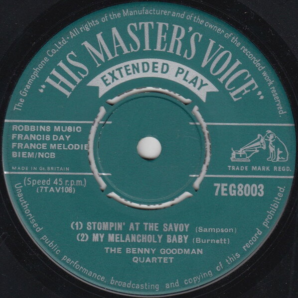 ・アーティスト Benny Goodman Quartet ・タイトル Stompin' At The Savoy ・レーベル・型番 His Master's Voice 7EG8003 ・フォーマット 7インチレコード ・コンディション(盤) 良い (VG+) ・コンディション(ジャケット) プレインカバー（元ジャケット／カバー無し） ・コンディション(帯) オビなし ・特記事項 【盤に浅い跡】 サンプル画像です。実際の商品の画像ではありません 商品写真はバーコード/カタログ番号に対応したサンプル画像ですので、お送りする商品の画像ではありません。帯やライナーなどの付属品は、特記事項に記載されている場合のみ含まれます。プロモやカラーレコードなどの仕様についても、該当する場合のみ特記事項に記載しています。 【ご購入前に必ずご確認ください】 ・本店サイト(www.recordcity.jp)とは価格、送料が違います ・本店サイト、その他支店のオーダーとは同梱発送できません ・注文確定後に別の注文を頂いた場合、注文同士の同梱は致しかねます。 ・別倉庫から発送しているため、店頭受け渡しは対応しておりません ・一部商品は他の通販サイトでも販売しているため、ご注文のタイミングによっては商品のご用意ができない場合がございます。 ・土日祝日はお休みです 金曜・祝前日9時以降のご連絡またはご入金は、返答または発送が週明け・祝日明けに順次対応となります。 ・ご購入後のキャンセル不可 ご購入後のキャンセルはいかなる理由においてもお受けできません。ご了承の上、ご購入くださいませ。 ・日本郵便(ゆうパック/ゆうメール)によるお届けになります。 ・中古品であることをご理解ください 当ストアでは中古商品を主に販売しております。中古品であることをご理解の上ご購入ください。また、一部商品はRecordCityオンラインストアで試聴可能です。 ・返品について お客様のご都合による返品は一切承っておりません。 表記の内容と実際の商品に相違がある場合、また針飛び等で返品・返金をご希望される場合は、商品の到着後1週間以内にご連絡ください。商品の返送をこちらで確認後、キャンセル・返金を行います。 コンディションVG以下の商品は返品できません。プレイに影響のない表面のこすれ傷、プレス起因のノイズ盤は返品の対象外です。 【コンディション表記】 ・ほぼ新品(M-)(Like New) 完全な新品。未使用。当店ではほぼ使用しません ・非常に良い(EX)(Excellent) 中古盤として美品な状態。わずかな経年を感じるものの傷みを感じさせない、当店基準で最高の状態 ・良い(VG+)(Very Good Plus) 丁寧に扱われた中古品で、軽い使用感がみられる。 ・可(VG)(Acceptable) 使い込まれた中古品で、「良い」よりもさらに使用感がみられる。 ・悪い(VG-)(Bad) 状態が悪いアイテム。使用の保障はなく、再生不可、針飛び、目立つノイズがあるかもしれない。状態によるクレーム不可。返品不可。 ・非常に悪い(G)(Very Bad) 「悪い」よりさらに状態が悪いアイテム。使用の保障はなく、再生不可、針飛び、目立つノイズがあるかもしれない。状態によるクレーム不可。返品不可。 ・ジャンク(Fair)(Junk/Fair) 割れている、反っている、水ダメージがある、カビ、ジャケットが分離している、ひどい書き込み、ひどい擦れなど最低の状態。使用の保障はなく、再生不可、針飛び、目立つノイズがあるかもしれない。状態によるクレーム不可。返品不可。 ・ジャンク(Poor)(Junk/Poor) 割れている、反っている、水ダメージがある、カビ、ジャケットが分離している、ひどい書き込み、ひどい擦れなど最低の状態。使用の保障はなく、再生不可、針飛び、目立つノイズがあるかもしれない。状態によるクレーム不可。返品不可。