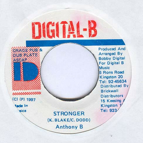 ・アーティスト Anthony B ・タイトル Stronger ・レーベル・型番 Digital-B NONE ・フォーマット 7インチレコード ・コンディション(盤) 良い (VG+) ・コンディション(ジャケット) ・コンディション(帯) オビなし ・特記事項 【盤に短いヘアライン】 サンプル画像です。実際の商品の画像ではありません 商品写真はバーコード/カタログ番号に対応したサンプル画像ですので、お送りする商品の画像ではありません。帯やライナーなどの付属品は、特記事項に記載されている場合のみ含まれます。プロモやカラーレコードなどの仕様についても、該当する場合のみ特記事項に記載しています。 【ご購入前に必ずご確認ください】 ・本店サイト(www.recordcity.jp)とは価格、送料が違います ・本店サイト、その他支店のオーダーとは同梱発送できません ・注文確定後に別の注文を頂いた場合、注文同士の同梱は致しかねます。 ・別倉庫から発送しているため、店頭受け渡しは対応しておりません ・一部商品は他の通販サイトでも販売しているため、ご注文のタイミングによっては商品のご用意ができない場合がございます。 ・土日祝日はお休みです 金曜・祝前日9時以降のご連絡またはご入金は、返答または発送が週明け・祝日明けに順次対応となります。 ・ご購入後のキャンセル不可 ご購入後のキャンセルはいかなる理由においてもお受けできません。ご了承の上、ご購入くださいませ。 ・日本郵便(ゆうパック/ゆうメール)によるお届けになります。 ・中古品であることをご理解ください 当ストアでは中古商品を主に販売しております。中古品であることをご理解の上ご購入ください。また、一部商品はRecordCityオンラインストアで試聴可能です。 ・返品について お客様のご都合による返品は一切承っておりません。 表記の内容と実際の商品に相違がある場合、また針飛び等で返品・返金をご希望される場合は、商品の到着後1週間以内にご連絡ください。商品の返送をこちらで確認後、キャンセル・返金を行います。 コンディションVG以下の商品は返品できません。プレイに影響のない表面のこすれ傷、プレス起因のノイズ盤は返品の対象外です。 【コンディション表記】 ・ほぼ新品(M-)(Like New) 完全な新品。未使用。当店ではほぼ使用しません ・非常に良い(EX)(Excellent) 中古盤として美品な状態。わずかな経年を感じるものの傷みを感じさせない、当店基準で最高の状態 ・良い(VG+)(Very Good Plus) 丁寧に扱われた中古品で、軽い使用感がみられる。 ・可(VG)(Acceptable) 使い込まれた中古品で、「良い」よりもさらに使用感がみられる。 ・悪い(VG-)(Bad) 状態が悪いアイテム。使用の保障はなく、再生不可、針飛び、目立つノイズがあるかもしれない。状態によるクレーム不可。返品不可。 ・非常に悪い(G)(Very Bad) 「悪い」よりさらに状態が悪いアイテム。使用の保障はなく、再生不可、針飛び、目立つノイズがあるかもしれない。状態によるクレーム不可。返品不可。 ・ジャンク(Fair)(Junk/Fair) 割れている、反っている、水ダメージがある、カビ、ジャケットが分離している、ひどい書き込み、ひどい擦れなど最低の状態。使用の保障はなく、再生不可、針飛び、目立つノイズがあるかもしれない。状態によるクレーム不可。返品不可。 ・ジャンク(Poor)(Junk/Poor) 割れている、反っている、水ダメージがある、カビ、ジャケットが分離している、ひどい書き込み、ひどい擦れなど最低の状態。使用の保障はなく、再生不可、針飛び、目立つノイズがあるかもしれない。状態によるクレーム不可。返品不可。