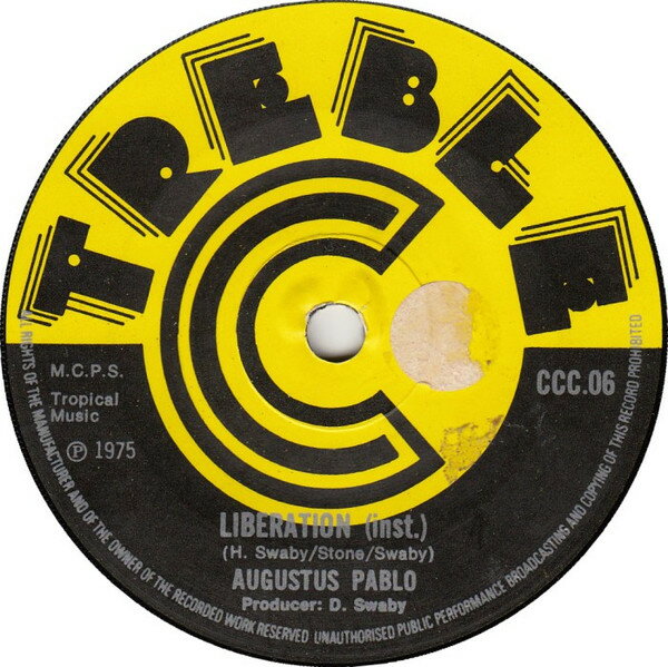 ・アーティスト Augustus Pablo ・タイトル Liberation (Inst.) ・レーベル・型番 Treble C CCC06 ・フォーマット 7インチレコード ・コンディション(盤) 非常に良い(EX) ・コンディション(ジャケット) ・コンディション(帯) オビなし ・特記事項 サンプル画像です。実際の商品の画像ではありません 商品写真はバーコード/カタログ番号に対応したサンプル画像ですので、お送りする商品の画像ではありません。帯やライナーなどの付属品は、特記事項に記載されている場合のみ含まれます。プロモやカラーレコードなどの仕様についても、該当する場合のみ特記事項に記載しています。 【ご購入前に必ずご確認ください】 ・本店サイト(www.recordcity.jp)とは価格、送料が違います ・本店サイト、その他支店のオーダーとは同梱発送できません ・注文確定後に別の注文を頂いた場合、注文同士の同梱は致しかねます。 ・別倉庫から発送しているため、店頭受け渡しは対応しておりません ・一部商品は他の通販サイトでも販売しているため、ご注文のタイミングによっては商品のご用意ができない場合がございます。 ・土日祝日はお休みです 金曜・祝前日9時以降のご連絡またはご入金は、返答または発送が週明け・祝日明けに順次対応となります。 ・ご購入後のキャンセル不可 ご購入後のキャンセルはいかなる理由においてもお受けできません。ご了承の上、ご購入くださいませ。 ・日本郵便(ゆうパック/ゆうメール)によるお届けになります。 ・中古品であることをご理解ください 当ストアでは中古商品を主に販売しております。中古品であることをご理解の上ご購入ください。また、一部商品はRecordCityオンラインストアで試聴可能です。 ・返品について お客様のご都合による返品は一切承っておりません。 表記の内容と実際の商品に相違がある場合、また針飛び等で返品・返金をご希望される場合は、商品の到着後1週間以内にご連絡ください。商品の返送をこちらで確認後、キャンセル・返金を行います。 コンディションVG以下の商品は返品できません。プレイに影響のない表面のこすれ傷、プレス起因のノイズ盤は返品の対象外です。 【コンディション表記】 ・ほぼ新品(M-)(Like New) 完全な新品。未使用。当店ではほぼ使用しません ・非常に良い(EX)(Excellent) 中古盤として美品な状態。わずかな経年を感じるものの傷みを感じさせない、当店基準で最高の状態 ・良い(VG+)(Very Good Plus) 丁寧に扱われた中古品で、軽い使用感がみられる。 ・可(VG)(Acceptable) 使い込まれた中古品で、「良い」よりもさらに使用感がみられる。 ・悪い(VG-)(Bad) 状態が悪いアイテム。使用の保障はなく、再生不可、針飛び、目立つノイズがあるかもしれない。状態によるクレーム不可。返品不可。 ・非常に悪い(G)(Very Bad) 「悪い」よりさらに状態が悪いアイテム。使用の保障はなく、再生不可、針飛び、目立つノイズがあるかもしれない。状態によるクレーム不可。返品不可。 ・ジャンク(Fair)(Junk/Fair) 割れている、反っている、水ダメージがある、カビ、ジャケットが分離している、ひどい書き込み、ひどい擦れなど最低の状態。使用の保障はなく、再生不可、針飛び、目立つノイズがあるかもしれない。状態によるクレーム不可。返品不可。 ・ジャンク(Poor)(Junk/Poor) 割れている、反っている、水ダメージがある、カビ、ジャケットが分離している、ひどい書き込み、ひどい擦れなど最低の状態。使用の保障はなく、再生不可、針飛び、目立つノイズがあるかもしれない。状態によるクレーム不可。返品不可。