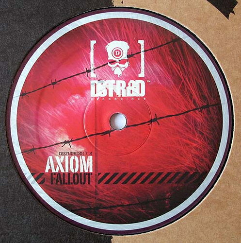 ・アーティスト Axiom ・タイトル Fallout / Nighwatch ・レーベル・型番 Disturbd UK DISTURBD017 ・フォーマット 12インチレコード ・コンディション(盤) 新品 (M) ・コンディション(ジャケット) ・コンディション(帯) オビなし ・特記事項 サンプル画像です。実際の商品の画像ではありません 商品写真はバーコード/カタログ番号に対応したサンプル画像ですので、お送りする商品の画像ではありません。帯やライナーなどの付属品は、特記事項に記載されている場合のみ含まれます。プロモやカラーレコードなどの仕様についても、該当する場合のみ特記事項に記載しています。 【ご購入前に必ずご確認ください】 ・本店サイト(www.recordcity.jp)とは価格、送料が違います ・本店サイト、その他支店のオーダーとは同梱発送できません ・注文確定後に別の注文を頂いた場合、注文同士の同梱は致しかねます。 ・別倉庫から発送しているため、店頭受け渡しは対応しておりません ・一部商品は他の通販サイトでも販売しているため、ご注文のタイミングによっては商品のご用意ができない場合がございます。 ・土日祝日はお休みです 金曜・祝前日9時以降のご連絡またはご入金は、返答または発送が週明け・祝日明けに順次対応となります。 ・ご購入後のキャンセル不可 ご購入後のキャンセルはいかなる理由においてもお受けできません。ご了承の上、ご購入くださいませ。 ・日本郵便(ゆうパック/ゆうメール)によるお届けになります。 ・中古品であることをご理解ください 当ストアでは中古商品を主に販売しております。中古品であることをご理解の上ご購入ください。また、一部商品はRecordCityオンラインストアで試聴可能です。 ・返品について お客様のご都合による返品は一切承っておりません。 表記の内容と実際の商品に相違がある場合、また針飛び等で返品・返金をご希望される場合は、商品の到着後1週間以内にご連絡ください。商品の返送をこちらで確認後、キャンセル・返金を行います。 コンディションVG以下の商品は返品できません。プレイに影響のない表面のこすれ傷、プレス起因のノイズ盤は返品の対象外です。 【コンディション表記】 ・ほぼ新品(M-)(Like New) 完全な新品。未使用。当店ではほぼ使用しません ・非常に良い(EX)(Excellent) 中古盤として美品な状態。わずかな経年を感じるものの傷みを感じさせない、当店基準で最高の状態 ・良い(VG+)(Very Good Plus) 丁寧に扱われた中古品で、軽い使用感がみられる。 ・可(VG)(Acceptable) 使い込まれた中古品で、「良い」よりもさらに使用感がみられる。 ・悪い(VG-)(Bad) 状態が悪いアイテム。使用の保障はなく、再生不可、針飛び、目立つノイズがあるかもしれない。状態によるクレーム不可。返品不可。 ・非常に悪い(G)(Very Bad) 「悪い」よりさらに状態が悪いアイテム。使用の保障はなく、再生不可、針飛び、目立つノイズがあるかもしれない。状態によるクレーム不可。返品不可。 ・ジャンク(Fair)(Junk/Fair) 割れている、反っている、水ダメージがある、カビ、ジャケットが分離している、ひどい書き込み、ひどい擦れなど最低の状態。使用の保障はなく、再生不可、針飛び、目立つノイズがあるかもしれない。状態によるクレーム不可。返品不可。 ・ジャンク(Poor)(Junk/Poor) 割れている、反っている、水ダメージがある、カビ、ジャケットが分離している、ひどい書き込み、ひどい擦れなど最低の状態。使用の保障はなく、再生不可、針飛び、目立つノイズがあるかもしれない。状態によるクレーム不可。返品不可。