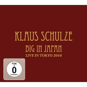 ・アーティスト Klaus Schulze ・タイトル Big in Japan: ・レーベル MIG MIG004122CD ・フォーマット CD ・コンディション(盤) 良い (VG+) ・コンディション(ジャケット) ・コンディション(帯) オビなし ・特記事項 【デジパック】 サンプル画像です。実際の商品の画像ではありません 商品写真はバーコード/カタログ番号に対応したサンプル画像ですので、お送りする商品の画像ではありません。帯やライナーなどの付属品は、特記事項に記載されている場合のみ含まれます。プロモやカラーレコードなどの仕様についても、該当する場合のみ特記事項に記載しています。 【ご購入前に必ずご確認ください】 ・本店サイト(www.recordcity.jp)とは価格、送料が違います ・本店サイト、その他支店のオーダーとは同梱発送できません ・別倉庫から発送しているため、店頭受け渡しは対応しておりません ・一部商品は他の通販サイトでも販売しているため、ご注文のタイミングによっては商品のご用意ができない場合がございます。 ・土日祝日はお休みです 金曜・祝前日9時以降のご連絡またはご入金は、返答または発送が週明け・祝日明けに順次対応となります。 ・ご購入後のキャンセル不可 ご購入後のキャンセルはいかなる理由においてもお受けできません。ご了承の上、ご購入くださいませ。 ・日本郵便(ゆうパック/ゆうメール)によるお届けになります。 ・中古品であることをご理解ください 当ストアではお客様よりお譲りいただいた中古商品を主に販売しております。中古品であることをご理解の上ご購入ください。また、一部商品はRecordCityオンラインストアで試聴可能です。 ・返品について お客様のご都合による返品は一切承っておりません。 表記の内容と実際の商品に相違がある場合、また針飛び等で返品・返金をご希望される場合は、商品の到着後1週間以内にご連絡ください。商品の返送をこちらで確認後、キャンセル・返金を行います。 コンディションVG以下の商品は返品できません。プレイに影響のない表面のこすれ傷、プレス起因のノイズ盤は返品の対象外です。 【コンディション表記】 ・ほぼ新品(M-)(Like New) 完全な新品。未使用。当店ではほぼ使用しません ・非常に良い(EX)(Excellent) 中古盤として美品な状態。わずかな経年を感じるものの傷みを感じさせない、当店基準で最高の状態 ・良い(VG+)(Very Good Plus) 丁寧に扱われた中古品で、軽い使用感がみられる。 ・可(VG)(Acceptable) 使い込まれた中古品で、「良い」よりもさらに使用感がみられる。 ・悪い(VG-)(Bad) 状態が悪いアイテム。使用の保障はなく、再生不可、針飛び、目立つノイズがあるかもしれない。状態によるクレーム不可。返品不可。 ・非常に悪い(G)(Very Bad) 「悪い」よりさらに状態が悪いアイテム。使用の保障はなく、再生不可、針飛び、目立つノイズがあるかもしれない。状態によるクレーム不可。返品不可。 ・ジャンク(Fair)(Junk/Fair) 割れている、反っている、水ダメージがある、カビ、ジャケットが分離している、ひどい書き込み、ひどい擦れなど最低の状態。使用の保障はなく、再生不可、針飛び、目立つノイズがあるかもしれない。状態によるクレーム不可。返品不可。 ・ジャンク(Poor)(Junk/Poor) 割れている、反っている、水ダメージがある、カビ、ジャケットが分離している、ひどい書き込み、ひどい擦れなど最低の状態。使用の保障はなく、再生不可、針飛び、目立つノイズがあるかもしれない。状態によるクレーム不可。返品不可。
