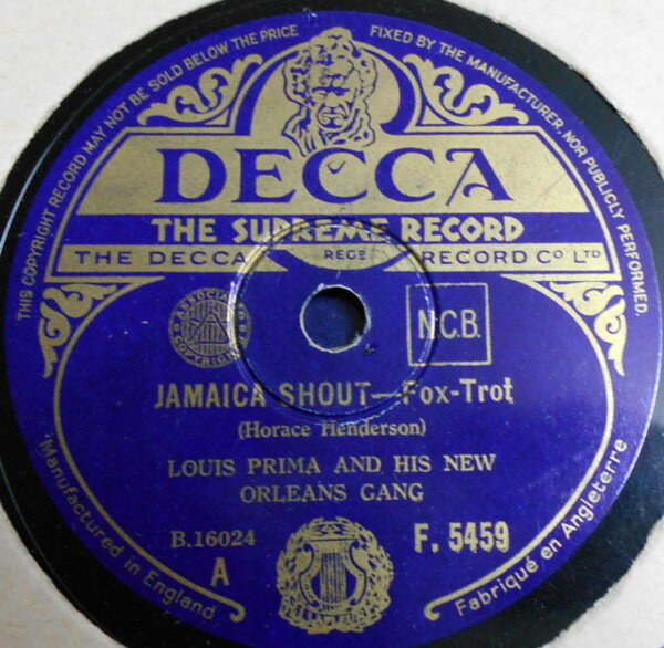 ・アーティスト Louis Prima & His New Orleans Gang ・タイトル Jamaica Shout / Breakin' The Ice ・レーベル・型番 Decca F5459 ・フォーマット 78回転SP盤レコード ・コンディション(盤) 良い (VG+) ・コンディション(ジャケット) プレインカバー（元ジャケット／カバー無し） ・コンディション(帯) オビなし ・特記事項 【※再生コンディションによる返品不可】 サンプル画像です。実際の商品の画像ではありません 商品写真はバーコード/カタログ番号に対応したサンプル画像ですので、お送りする商品の画像ではありません。帯やライナーなどの付属品は、特記事項に記載されている場合のみ含まれます。プロモやカラーレコードなどの仕様についても、該当する場合のみ特記事項に記載しています。 【ご購入前に必ずご確認ください】 ・本店サイト(www.recordcity.jp)とは価格、送料が違います ・本店サイト、その他支店のオーダーとは同梱発送できません ・注文確定後に別の注文を頂いた場合、注文同士の同梱は致しかねます。 ・別倉庫から発送しているため、店頭受け渡しは対応しておりません ・一部商品は他の通販サイトでも販売しているため、ご注文のタイミングによっては商品のご用意ができない場合がございます。 ・土日祝日はお休みです 金曜・祝前日9時以降のご連絡またはご入金は、返答または発送が週明け・祝日明けに順次対応となります。 ・ご購入後のキャンセル不可 ご購入後のキャンセルはいかなる理由においてもお受けできません。ご了承の上、ご購入くださいませ。 ・日本郵便(ゆうパック/ゆうメール)によるお届けになります。 ・中古品であることをご理解ください 当ストアでは中古商品を主に販売しております。中古品であることをご理解の上ご購入ください。また、一部商品はRecordCityオンラインストアで試聴可能です。 ・返品について お客様のご都合による返品は一切承っておりません。 表記の内容と実際の商品に相違がある場合、また針飛び等で返品・返金をご希望される場合は、商品の到着後1週間以内にご連絡ください。商品の返送をこちらで確認後、キャンセル・返金を行います。 コンディションVG以下の商品は返品できません。プレイに影響のない表面のこすれ傷、プレス起因のノイズ盤は返品の対象外です。 【コンディション表記】 ・ほぼ新品(M-)(Like New) 完全な新品。未使用。当店ではほぼ使用しません ・非常に良い(EX)(Excellent) 中古盤として美品な状態。わずかな経年を感じるものの傷みを感じさせない、当店基準で最高の状態 ・良い(VG+)(Very Good Plus) 丁寧に扱われた中古品で、軽い使用感がみられる。 ・可(VG)(Acceptable) 使い込まれた中古品で、「良い」よりもさらに使用感がみられる。 ・悪い(VG-)(Bad) 状態が悪いアイテム。使用の保障はなく、再生不可、針飛び、目立つノイズがあるかもしれない。状態によるクレーム不可。返品不可。 ・非常に悪い(G)(Very Bad) 「悪い」よりさらに状態が悪いアイテム。使用の保障はなく、再生不可、針飛び、目立つノイズがあるかもしれない。状態によるクレーム不可。返品不可。 ・ジャンク(Fair)(Junk/Fair) 割れている、反っている、水ダメージがある、カビ、ジャケットが分離している、ひどい書き込み、ひどい擦れなど最低の状態。使用の保障はなく、再生不可、針飛び、目立つノイズがあるかもしれない。状態によるクレーム不可。返品不可。 ・ジャンク(Poor)(Junk/Poor) 割れている、反っている、水ダメージがある、カビ、ジャケットが分離している、ひどい書き込み、ひどい擦れなど最低の状態。使用の保障はなく、再生不可、針飛び、目立つノイズがあるかもしれない。状態によるクレーム不可。返品不可。