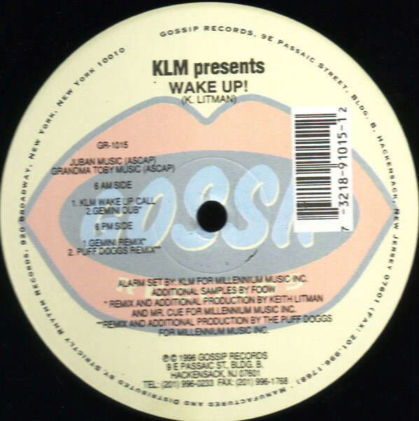 ・アーティスト KLM ・タイトル Wake Up! ・レーベル・型番 Gossip Records GR1015 ・フォーマット 12インチレコード ・コンディション(盤) 可 (VG) ・コンディション(ジャケット) ・コンディション(帯) オビなし ・特記事項 【ケース変色】【ケース汚れ】【ケース擦れ】 サンプル画像です。実際の商品の画像ではありません 商品写真はバーコード/カタログ番号に対応したサンプル画像ですので、お送りする商品の画像ではありません。帯やライナーなどの付属品は、特記事項に記載されている場合のみ含まれます。プロモやカラーレコードなどの仕様についても、該当する場合のみ特記事項に記載しています。 【ご購入前に必ずご確認ください】 ・本店サイト(www.recordcity.jp)とは価格、送料が違います ・本店サイト、その他支店のオーダーとは同梱発送できません ・注文確定後に別の注文を頂いた場合、注文同士の同梱は致しかねます。 ・別倉庫から発送しているため、店頭受け渡しは対応しておりません ・一部商品は他の通販サイトでも販売しているため、ご注文のタイミングによっては商品のご用意ができない場合がございます。 ・土日祝日はお休みです 金曜・祝前日9時以降のご連絡またはご入金は、返答または発送が週明け・祝日明けに順次対応となります。 ・ご購入後のキャンセル不可 ご購入後のキャンセルはいかなる理由においてもお受けできません。ご了承の上、ご購入くださいませ。 ・日本郵便(ゆうパック/ゆうメール)によるお届けになります。 ・中古品であることをご理解ください 当ストアでは中古商品を主に販売しております。中古品であることをご理解の上ご購入ください。また、一部商品はRecordCityオンラインストアで試聴可能です。 ・返品について お客様のご都合による返品は一切承っておりません。 表記の内容と実際の商品に相違がある場合、また針飛び等で返品・返金をご希望される場合は、商品の到着後1週間以内にご連絡ください。商品の返送をこちらで確認後、キャンセル・返金を行います。 コンディションVG以下の商品は返品できません。プレイに影響のない表面のこすれ傷、プレス起因のノイズ盤は返品の対象外です。 【コンディション表記】 ・ほぼ新品(M-)(Like New) 完全な新品。未使用。当店ではほぼ使用しません ・非常に良い(EX)(Excellent) 中古盤として美品な状態。わずかな経年を感じるものの傷みを感じさせない、当店基準で最高の状態 ・良い(VG+)(Very Good Plus) 丁寧に扱われた中古品で、軽い使用感がみられる。 ・可(VG)(Acceptable) 使い込まれた中古品で、「良い」よりもさらに使用感がみられる。 ・悪い(VG-)(Bad) 状態が悪いアイテム。使用の保障はなく、再生不可、針飛び、目立つノイズがあるかもしれない。状態によるクレーム不可。返品不可。 ・非常に悪い(G)(Very Bad) 「悪い」よりさらに状態が悪いアイテム。使用の保障はなく、再生不可、針飛び、目立つノイズがあるかもしれない。状態によるクレーム不可。返品不可。 ・ジャンク(Fair)(Junk/Fair) 割れている、反っている、水ダメージがある、カビ、ジャケットが分離している、ひどい書き込み、ひどい擦れなど最低の状態。使用の保障はなく、再生不可、針飛び、目立つノイズがあるかもしれない。状態によるクレーム不可。返品不可。 ・ジャンク(Poor)(Junk/Poor) 割れている、反っている、水ダメージがある、カビ、ジャケットが分離している、ひどい書き込み、ひどい擦れなど最低の状態。使用の保障はなく、再生不可、針飛び、目立つノイズがあるかもしれない。状態によるクレーム不可。返品不可。