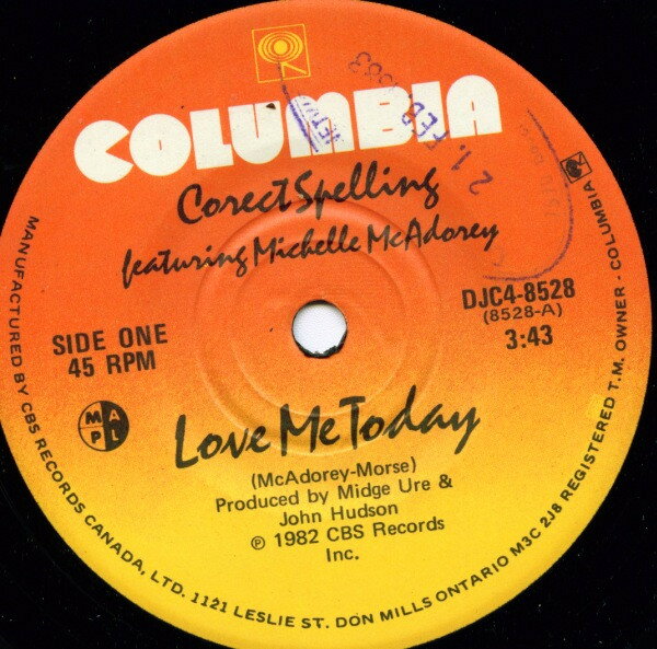 ・アーティスト Corect Spelling, Michelle McAdorey ・タイトル Love Me Today ・レーベル・型番 Columbia DJC48528PROMO ・フォーマット 7インチレコード ・コンディション(盤) 可 (VG) ・コンディション(ジャケット) プレインカバー（元ジャケット／カバー無し） ・コンディション(帯) オビなし ・特記事項 【プロモ盤】 【盤に目立った跡】【プロモ印刷レーベル】 サンプル画像です。実際の商品の画像ではありません 商品写真はバーコード/カタログ番号に対応したサンプル画像ですので、お送りする商品の画像ではありません。帯やライナーなどの付属品は、特記事項に記載されている場合のみ含まれます。プロモやカラーレコードなどの仕様についても、該当する場合のみ特記事項に記載しています。 【ご購入前に必ずご確認ください】 ・本店サイト(www.recordcity.jp)とは価格、送料が違います ・本店サイト、その他支店のオーダーとは同梱発送できません ・注文確定後に別の注文を頂いた場合、注文同士の同梱は致しかねます。 ・別倉庫から発送しているため、店頭受け渡しは対応しておりません ・一部商品は他の通販サイトでも販売しているため、ご注文のタイミングによっては商品のご用意ができない場合がございます。 ・土日祝日はお休みです 金曜・祝前日9時以降のご連絡またはご入金は、返答または発送が週明け・祝日明けに順次対応となります。 ・ご購入後のキャンセル不可 ご購入後のキャンセルはいかなる理由においてもお受けできません。ご了承の上、ご購入くださいませ。 ・日本郵便(ゆうパック/ゆうメール)によるお届けになります。 ・中古品であることをご理解ください 当ストアでは中古商品を主に販売しております。中古品であることをご理解の上ご購入ください。また、一部商品はRecordCityオンラインストアで試聴可能です。 ・返品について お客様のご都合による返品は一切承っておりません。 表記の内容と実際の商品に相違がある場合、また針飛び等で返品・返金をご希望される場合は、商品の到着後1週間以内にご連絡ください。商品の返送をこちらで確認後、キャンセル・返金を行います。 コンディションVG以下の商品は返品できません。プレイに影響のない表面のこすれ傷、プレス起因のノイズ盤は返品の対象外です。 【コンディション表記】 ・ほぼ新品(M-)(Like New) 完全な新品。未使用。当店ではほぼ使用しません ・非常に良い(EX)(Excellent) 中古盤として美品な状態。わずかな経年を感じるものの傷みを感じさせない、当店基準で最高の状態 ・良い(VG+)(Very Good Plus) 丁寧に扱われた中古品で、軽い使用感がみられる。 ・可(VG)(Acceptable) 使い込まれた中古品で、「良い」よりもさらに使用感がみられる。 ・悪い(VG-)(Bad) 状態が悪いアイテム。使用の保障はなく、再生不可、針飛び、目立つノイズがあるかもしれない。状態によるクレーム不可。返品不可。 ・非常に悪い(G)(Very Bad) 「悪い」よりさらに状態が悪いアイテム。使用の保障はなく、再生不可、針飛び、目立つノイズがあるかもしれない。状態によるクレーム不可。返品不可。 ・ジャンク(Fair)(Junk/Fair) 割れている、反っている、水ダメージがある、カビ、ジャケットが分離している、ひどい書き込み、ひどい擦れなど最低の状態。使用の保障はなく、再生不可、針飛び、目立つノイズがあるかもしれない。状態によるクレーム不可。返品不可。 ・ジャンク(Poor)(Junk/Poor) 割れている、反っている、水ダメージがある、カビ、ジャケットが分離している、ひどい書き込み、ひどい擦れなど最低の状態。使用の保障はなく、再生不可、針飛び、目立つノイズがあるかもしれない。状態によるクレーム不可。返品不可。