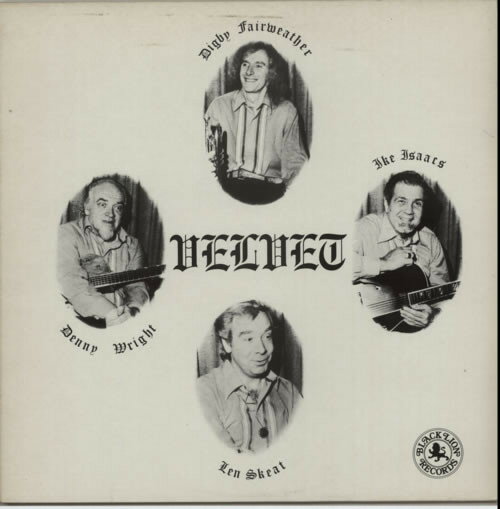 ・アーティスト Velvet (40) ・タイトル Velvet ・レーベル・型番 Black Lion Records BLP12187 ・フォーマット LPレコード ・コンディション(盤) 良い (VG+) ・コンディション(ジャケット) 良い (VG+) ・コンディション(帯) オビなし ・特記事項 サンプル画像です。実際の商品の画像ではありません 商品写真はバーコード/カタログ番号に対応したサンプル画像ですので、お送りする商品の画像ではありません。帯やライナーなどの付属品は、特記事項に記載されている場合のみ含まれます。プロモやカラーレコードなどの仕様についても、該当する場合のみ特記事項に記載しています。 【ご購入前に必ずご確認ください】 ・本店サイト(www.recordcity.jp)とは価格、送料が違います ・本店サイト、その他支店のオーダーとは同梱発送できません ・注文確定後に別の注文を頂いた場合、注文同士の同梱は致しかねます。 ・別倉庫から発送しているため、店頭受け渡しは対応しておりません ・一部商品は他の通販サイトでも販売しているため、ご注文のタイミングによっては商品のご用意ができない場合がございます。 ・土日祝日はお休みです 金曜・祝前日9時以降のご連絡またはご入金は、返答または発送が週明け・祝日明けに順次対応となります。 ・ご購入後のキャンセル不可 ご購入後のキャンセルはいかなる理由においてもお受けできません。ご了承の上、ご購入くださいませ。 ・日本郵便(ゆうパック/ゆうメール)によるお届けになります。 ・中古品であることをご理解ください 当ストアでは中古商品を主に販売しております。中古品であることをご理解の上ご購入ください。また、一部商品はRecordCityオンラインストアで試聴可能です。 ・返品について お客様のご都合による返品は一切承っておりません。 表記の内容と実際の商品に相違がある場合、また針飛び等で返品・返金をご希望される場合は、商品の到着後1週間以内にご連絡ください。商品の返送をこちらで確認後、キャンセル・返金を行います。 コンディションVG以下の商品は返品できません。プレイに影響のない表面のこすれ傷、プレス起因のノイズ盤は返品の対象外です。 【コンディション表記】 ・ほぼ新品(M-)(Like New) 完全な新品。未使用。当店ではほぼ使用しません ・非常に良い(EX)(Excellent) 中古盤として美品な状態。わずかな経年を感じるものの傷みを感じさせない、当店基準で最高の状態 ・良い(VG+)(Very Good Plus) 丁寧に扱われた中古品で、軽い使用感がみられる。 ・可(VG)(Acceptable) 使い込まれた中古品で、「良い」よりもさらに使用感がみられる。 ・悪い(VG-)(Bad) 状態が悪いアイテム。使用の保障はなく、再生不可、針飛び、目立つノイズがあるかもしれない。状態によるクレーム不可。返品不可。 ・非常に悪い(G)(Very Bad) 「悪い」よりさらに状態が悪いアイテム。使用の保障はなく、再生不可、針飛び、目立つノイズがあるかもしれない。状態によるクレーム不可。返品不可。 ・ジャンク(Fair)(Junk/Fair) 割れている、反っている、水ダメージがある、カビ、ジャケットが分離している、ひどい書き込み、ひどい擦れなど最低の状態。使用の保障はなく、再生不可、針飛び、目立つノイズがあるかもしれない。状態によるクレーム不可。返品不可。 ・ジャンク(Poor)(Junk/Poor) 割れている、反っている、水ダメージがある、カビ、ジャケットが分離している、ひどい書き込み、ひどい擦れなど最低の状態。使用の保障はなく、再生不可、針飛び、目立つノイズがあるかもしれない。状態によるクレーム不可。返品不可。