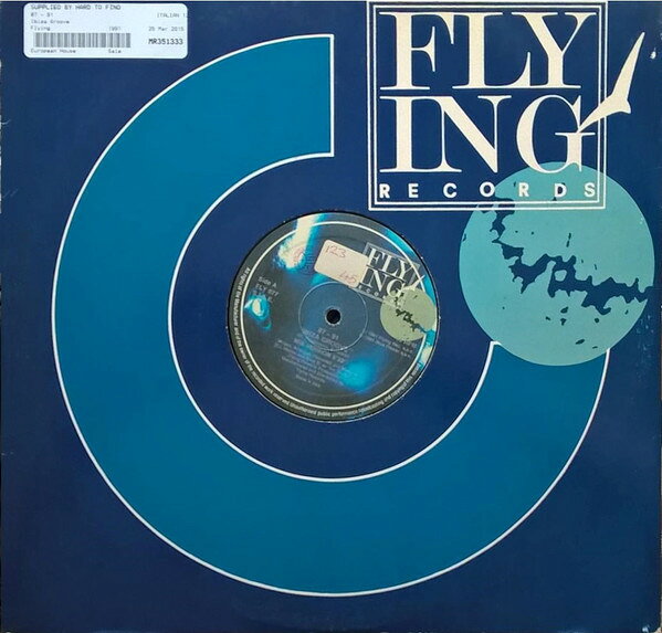 ・アーティスト 87 - 91 ・タイトル Ibiza Groove ・レーベル・型番 Flying Records FLY077 ・フォーマット 12インチレコード ・コンディション(盤) 良い (VG+) ・コンディション(ジャケット) プレインカバー（元ジャケット／カバー無し） ・コンディション(帯) オビなし ・特記事項 サンプル画像です。実際の商品の画像ではありません 商品写真はバーコード/カタログ番号に対応したサンプル画像ですので、お送りする商品の画像ではありません。帯やライナーなどの付属品は、特記事項に記載されている場合のみ含まれます。プロモやカラーレコードなどの仕様についても、該当する場合のみ特記事項に記載しています。 【ご購入前に必ずご確認ください】 ・本店サイト(www.recordcity.jp)とは価格、送料が違います ・本店サイト、その他支店のオーダーとは同梱発送できません ・注文確定後に別の注文を頂いた場合、注文同士の同梱は致しかねます。 ・別倉庫から発送しているため、店頭受け渡しは対応しておりません ・一部商品は他の通販サイトでも販売しているため、ご注文のタイミングによっては商品のご用意ができない場合がございます。 ・土日祝日はお休みです 金曜・祝前日9時以降のご連絡またはご入金は、返答または発送が週明け・祝日明けに順次対応となります。 ・ご購入後のキャンセル不可 ご購入後のキャンセルはいかなる理由においてもお受けできません。ご了承の上、ご購入くださいませ。 ・日本郵便(ゆうパック/ゆうメール)によるお届けになります。 ・中古品であることをご理解ください 当ストアでは中古商品を主に販売しております。中古品であることをご理解の上ご購入ください。また、一部商品はRecordCityオンラインストアで試聴可能です。 ・返品について お客様のご都合による返品は一切承っておりません。 表記の内容と実際の商品に相違がある場合、また針飛び等で返品・返金をご希望される場合は、商品の到着後1週間以内にご連絡ください。商品の返送をこちらで確認後、キャンセル・返金を行います。 コンディションVG以下の商品は返品できません。プレイに影響のない表面のこすれ傷、プレス起因のノイズ盤は返品の対象外です。 【コンディション表記】 ・ほぼ新品(M-)(Like New) 完全な新品。未使用。当店ではほぼ使用しません ・非常に良い(EX)(Excellent) 中古盤として美品な状態。わずかな経年を感じるものの傷みを感じさせない、当店基準で最高の状態 ・良い(VG+)(Very Good Plus) 丁寧に扱われた中古品で、軽い使用感がみられる。 ・可(VG)(Acceptable) 使い込まれた中古品で、「良い」よりもさらに使用感がみられる。 ・悪い(VG-)(Bad) 状態が悪いアイテム。使用の保障はなく、再生不可、針飛び、目立つノイズがあるかもしれない。状態によるクレーム不可。返品不可。 ・非常に悪い(G)(Very Bad) 「悪い」よりさらに状態が悪いアイテム。使用の保障はなく、再生不可、針飛び、目立つノイズがあるかもしれない。状態によるクレーム不可。返品不可。 ・ジャンク(Fair)(Junk/Fair) 割れている、反っている、水ダメージがある、カビ、ジャケットが分離している、ひどい書き込み、ひどい擦れなど最低の状態。使用の保障はなく、再生不可、針飛び、目立つノイズがあるかもしれない。状態によるクレーム不可。返品不可。 ・ジャンク(Poor)(Junk/Poor) 割れている、反っている、水ダメージがある、カビ、ジャケットが分離している、ひどい書き込み、ひどい擦れなど最低の状態。使用の保障はなく、再生不可、針飛び、目立つノイズがあるかもしれない。状態によるクレーム不可。返品不可。