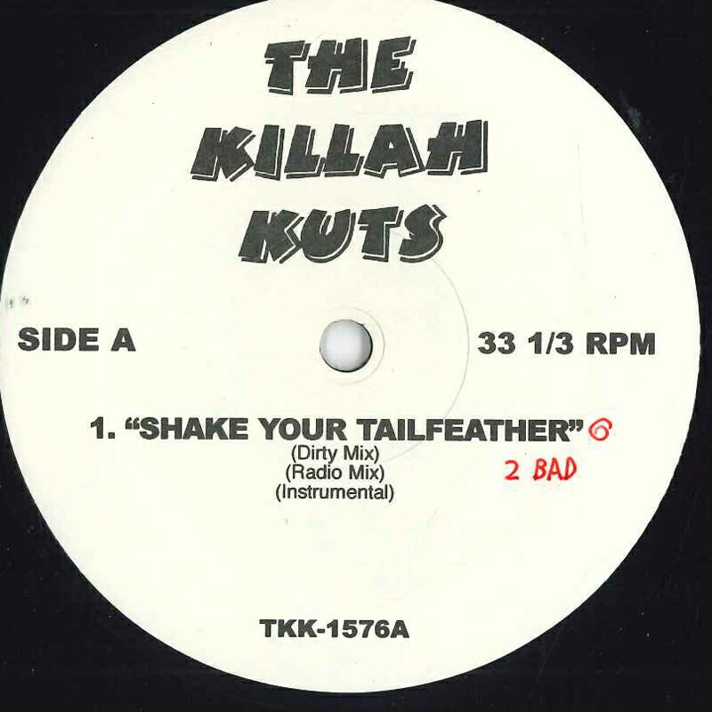 ・アーティスト Various ・タイトル Killah Kuts ・レーベル KILLAH KUTS TKK1576 ・フォーマット 12インチレコード ・コンディション(盤) 良い (VG+) ・コンディション(ジャケット) プレインカバー（元ジャケット／カバー無し） ・コンディション(帯) オビなし ・特記事項 【盤に小さいキズ】 サンプル画像です。実際の商品の画像ではありません 商品写真はバーコード/カタログ番号に対応したサンプル画像ですので、お送りする商品の画像ではありません。帯やライナーなどの付属品は、特記事項に記載されている場合のみ含まれます。プロモやカラーレコードなどの仕様についても、該当する場合のみ特記事項に記載しています。 【ご購入前に必ずご確認ください】 ・本店サイト(www.recordcity.jp)とは価格、送料が違います ・本店サイト、その他支店のオーダーとは同梱発送できません ・別倉庫から発送しているため、店頭受け渡しは対応しておりません ・一部商品は他の通販サイトでも販売しているため、ご注文のタイミングによっては商品のご用意ができない場合がございます。 ・土日祝日はお休みです 金曜・祝前日9時以降のご連絡またはご入金は、返答または発送が週明け・祝日明けに順次対応となります。 ・ご購入後のキャンセル不可 ご購入後のキャンセルはいかなる理由においてもお受けできません。ご了承の上、ご購入くださいませ。 ・日本郵便(ゆうパック/ゆうメール)によるお届けになります。 ・中古品であることをご理解ください 当ストアではお客様よりお譲りいただいた中古商品を主に販売しております。中古品であることをご理解の上ご購入ください。また、一部商品はRecordCityオンラインストアで試聴可能です。 ・返品について お客様のご都合による返品は一切承っておりません。 表記の内容と実際の商品に相違がある場合、また針飛び等で返品・返金をご希望される場合は、商品の到着後1週間以内にご連絡ください。商品の返送をこちらで確認後、キャンセル・返金を行います。 コンディションVG以下の商品は返品できません。プレイに影響のない表面のこすれ傷、プレス起因のノイズ盤は返品の対象外です。 【コンディション表記】 ・ほぼ新品(M-)(Like New) 完全な新品。未使用。当店ではほぼ使用しません ・非常に良い(EX)(Excellent) 中古盤として美品な状態。わずかな経年を感じるものの傷みを感じさせない、当店基準で最高の状態 ・良い(VG+)(Very Good Plus) 丁寧に扱われた中古品で、軽い使用感がみられる。 ・可(VG)(Acceptable) 使い込まれた中古品で、「良い」よりもさらに使用感がみられる。 ・悪い(VG-)(Bad) 状態が悪いアイテム。使用の保障はなく、再生不可、針飛び、目立つノイズがあるかもしれない。状態によるクレーム不可。返品不可。 ・非常に悪い(G)(Very Bad) 「悪い」よりさらに状態が悪いアイテム。使用の保障はなく、再生不可、針飛び、目立つノイズがあるかもしれない。状態によるクレーム不可。返品不可。 ・ジャンク(Fair)(Junk/Fair) 割れている、反っている、水ダメージがある、カビ、ジャケットが分離している、ひどい書き込み、ひどい擦れなど最低の状態。使用の保障はなく、再生不可、針飛び、目立つノイズがあるかもしれない。状態によるクレーム不可。返品不可。 ・ジャンク(Poor)(Junk/Poor) 割れている、反っている、水ダメージがある、カビ、ジャケットが分離している、ひどい書き込み、ひどい擦れなど最低の状態。使用の保障はなく、再生不可、針飛び、目立つノイズがあるかもしれない。状態によるクレーム不可。返品不可。
