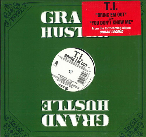 ・アーティスト T. I. ・タイトル Bring Em Out / You Don't Know Me ・レーベル・型番 ATLANTIC 093395 ・フォーマット 12インチレコード ・コンディション(盤) 良い (VG+) ・コンディション(ジャケット) 良い (VG+) ・コンディション(帯) オビなし ・特記事項 サンプル画像です。実際の商品の画像ではありません 商品写真はバーコード/カタログ番号に対応したサンプル画像ですので、お送りする商品の画像ではありません。帯やライナーなどの付属品は、特記事項に記載されている場合のみ含まれます。プロモやカラーレコードなどの仕様についても、該当する場合のみ特記事項に記載しています。 【ご購入前に必ずご確認ください】 ・本店サイト(www.recordcity.jp)とは価格、送料が違います ・本店サイト、その他支店のオーダーとは同梱発送できません ・注文確定後に別の注文を頂いた場合、注文同士の同梱は致しかねます。 ・別倉庫から発送しているため、店頭受け渡しは対応しておりません ・一部商品は他の通販サイトでも販売しているため、ご注文のタイミングによっては商品のご用意ができない場合がございます。 ・土日祝日はお休みです 金曜・祝前日9時以降のご連絡またはご入金は、返答または発送が週明け・祝日明けに順次対応となります。 ・ご購入後のキャンセル不可 ご購入後のキャンセルはいかなる理由においてもお受けできません。ご了承の上、ご購入くださいませ。 ・日本郵便(ゆうパック/ゆうメール)によるお届けになります。 ・中古品であることをご理解ください 当ストアでは中古商品を主に販売しております。中古品であることをご理解の上ご購入ください。また、一部商品はRecordCityオンラインストアで試聴可能です。 ・返品について お客様のご都合による返品は一切承っておりません。 表記の内容と実際の商品に相違がある場合、また針飛び等で返品・返金をご希望される場合は、商品の到着後1週間以内にご連絡ください。商品の返送をこちらで確認後、キャンセル・返金を行います。 コンディションVG以下の商品は返品できません。プレイに影響のない表面のこすれ傷、プレス起因のノイズ盤は返品の対象外です。 【コンディション表記】 ・ほぼ新品(M-)(Like New) 完全な新品。未使用。当店ではほぼ使用しません ・非常に良い(EX)(Excellent) 中古盤として美品な状態。わずかな経年を感じるものの傷みを感じさせない、当店基準で最高の状態 ・良い(VG+)(Very Good Plus) 丁寧に扱われた中古品で、軽い使用感がみられる。 ・可(VG)(Acceptable) 使い込まれた中古品で、「良い」よりもさらに使用感がみられる。 ・悪い(VG-)(Bad) 状態が悪いアイテム。使用の保障はなく、再生不可、針飛び、目立つノイズがあるかもしれない。状態によるクレーム不可。返品不可。 ・非常に悪い(G)(Very Bad) 「悪い」よりさらに状態が悪いアイテム。使用の保障はなく、再生不可、針飛び、目立つノイズがあるかもしれない。状態によるクレーム不可。返品不可。 ・ジャンク(Fair)(Junk/Fair) 割れている、反っている、水ダメージがある、カビ、ジャケットが分離している、ひどい書き込み、ひどい擦れなど最低の状態。使用の保障はなく、再生不可、針飛び、目立つノイズがあるかもしれない。状態によるクレーム不可。返品不可。 ・ジャンク(Poor)(Junk/Poor) 割れている、反っている、水ダメージがある、カビ、ジャケットが分離している、ひどい書き込み、ひどい擦れなど最低の状態。使用の保障はなく、再生不可、針飛び、目立つノイズがあるかもしれない。状態によるクレーム不可。返品不可。