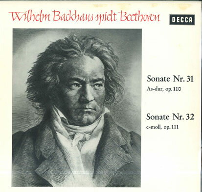 ・アーティスト Wilhelm Backhaus ・タイトル Beethoven Sonate Nr 31 As-dur, Op 110, Sonate Nr 32 c-moll, Op 111 ・レーベル・型番 DECCA BLK16107 ・フォーマット LPレコード ・コンディション(盤) 非常に良い(EX) ・コンディション(ジャケット) 良い (VG+) ・コンディション(帯) オビなし ・特記事項 【カバー軽い変色】 サンプル画像です。実際の商品の画像ではありません 商品写真はバーコード/カタログ番号に対応したサンプル画像ですので、お送りする商品の画像ではありません。帯やライナーなどの付属品は、特記事項に記載されている場合のみ含まれます。プロモやカラーレコードなどの仕様についても、該当する場合のみ特記事項に記載しています。 【ご購入前に必ずご確認ください】 ・本店サイト(www.recordcity.jp)とは価格、送料が違います ・本店サイト、その他支店のオーダーとは同梱発送できません ・注文確定後に別の注文を頂いた場合、注文同士の同梱は致しかねます。 ・別倉庫から発送しているため、店頭受け渡しは対応しておりません ・一部商品は他の通販サイトでも販売しているため、ご注文のタイミングによっては商品のご用意ができない場合がございます。 ・土日祝日はお休みです 金曜・祝前日9時以降のご連絡またはご入金は、返答または発送が週明け・祝日明けに順次対応となります。 ・ご購入後のキャンセル不可 ご購入後のキャンセルはいかなる理由においてもお受けできません。ご了承の上、ご購入くださいませ。 ・日本郵便(ゆうパック/ゆうメール)によるお届けになります。 ・中古品であることをご理解ください 当ストアでは中古商品を主に販売しております。中古品であることをご理解の上ご購入ください。また、一部商品はRecordCityオンラインストアで試聴可能です。 ・返品について お客様のご都合による返品は一切承っておりません。 表記の内容と実際の商品に相違がある場合、また針飛び等で返品・返金をご希望される場合は、商品の到着後1週間以内にご連絡ください。商品の返送をこちらで確認後、キャンセル・返金を行います。 コンディションVG以下の商品は返品できません。プレイに影響のない表面のこすれ傷、プレス起因のノイズ盤は返品の対象外です。 【コンディション表記】 ・ほぼ新品(M-)(Like New) 完全な新品。未使用。当店ではほぼ使用しません ・非常に良い(EX)(Excellent) 中古盤として美品な状態。わずかな経年を感じるものの傷みを感じさせない、当店基準で最高の状態 ・良い(VG+)(Very Good Plus) 丁寧に扱われた中古品で、軽い使用感がみられる。 ・可(VG)(Acceptable) 使い込まれた中古品で、「良い」よりもさらに使用感がみられる。 ・悪い(VG-)(Bad) 状態が悪いアイテム。使用の保障はなく、再生不可、針飛び、目立つノイズがあるかもしれない。状態によるクレーム不可。返品不可。 ・非常に悪い(G)(Very Bad) 「悪い」よりさらに状態が悪いアイテム。使用の保障はなく、再生不可、針飛び、目立つノイズがあるかもしれない。状態によるクレーム不可。返品不可。 ・ジャンク(Fair)(Junk/Fair) 割れている、反っている、水ダメージがある、カビ、ジャケットが分離している、ひどい書き込み、ひどい擦れなど最低の状態。使用の保障はなく、再生不可、針飛び、目立つノイズがあるかもしれない。状態によるクレーム不可。返品不可。 ・ジャンク(Poor)(Junk/Poor) 割れている、反っている、水ダメージがある、カビ、ジャケットが分離している、ひどい書き込み、ひどい擦れなど最低の状態。使用の保障はなく、再生不可、針飛び、目立つノイズがあるかもしれない。状態によるクレーム不可。返品不可。