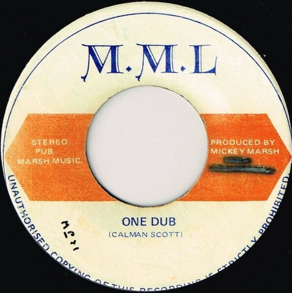 ・アーティスト Calman Scott ・タイトル One Teacher, One Preacher ・レーベル・型番 M.M.L NONE ・フォーマット 7インチレコード ・コンディション(盤) 良い (VG+) ・コンディション(ジャケット) ・コンディション(帯) オビなし ・特記事項 【SLD/SWOL/SEW】 サンプル画像です。実際の商品の画像ではありません 商品写真はバーコード/カタログ番号に対応したサンプル画像ですので、お送りする商品の画像ではありません。帯やライナーなどの付属品は、特記事項に記載されている場合のみ含まれます。プロモやカラーレコードなどの仕様についても、該当する場合のみ特記事項に記載しています。 【ご購入前に必ずご確認ください】 ・本店サイト(www.recordcity.jp)とは価格、送料が違います ・本店サイト、その他支店のオーダーとは同梱発送できません ・注文確定後に別の注文を頂いた場合、注文同士の同梱は致しかねます。 ・別倉庫から発送しているため、店頭受け渡しは対応しておりません ・一部商品は他の通販サイトでも販売しているため、ご注文のタイミングによっては商品のご用意ができない場合がございます。 ・土日祝日はお休みです 金曜・祝前日9時以降のご連絡またはご入金は、返答または発送が週明け・祝日明けに順次対応となります。 ・ご購入後のキャンセル不可 ご購入後のキャンセルはいかなる理由においてもお受けできません。ご了承の上、ご購入くださいませ。 ・日本郵便(ゆうパック/ゆうメール)によるお届けになります。 ・中古品であることをご理解ください 当ストアでは中古商品を主に販売しております。中古品であることをご理解の上ご購入ください。また、一部商品はRecordCityオンラインストアで試聴可能です。 ・返品について お客様のご都合による返品は一切承っておりません。 表記の内容と実際の商品に相違がある場合、また針飛び等で返品・返金をご希望される場合は、商品の到着後1週間以内にご連絡ください。商品の返送をこちらで確認後、キャンセル・返金を行います。 コンディションVG以下の商品は返品できません。プレイに影響のない表面のこすれ傷、プレス起因のノイズ盤は返品の対象外です。 【コンディション表記】 ・ほぼ新品(M-)(Like New) 完全な新品。未使用。当店ではほぼ使用しません ・非常に良い(EX)(Excellent) 中古盤として美品な状態。わずかな経年を感じるものの傷みを感じさせない、当店基準で最高の状態 ・良い(VG+)(Very Good Plus) 丁寧に扱われた中古品で、軽い使用感がみられる。 ・可(VG)(Acceptable) 使い込まれた中古品で、「良い」よりもさらに使用感がみられる。 ・悪い(VG-)(Bad) 状態が悪いアイテム。使用の保障はなく、再生不可、針飛び、目立つノイズがあるかもしれない。状態によるクレーム不可。返品不可。 ・非常に悪い(G)(Very Bad) 「悪い」よりさらに状態が悪いアイテム。使用の保障はなく、再生不可、針飛び、目立つノイズがあるかもしれない。状態によるクレーム不可。返品不可。 ・ジャンク(Fair)(Junk/Fair) 割れている、反っている、水ダメージがある、カビ、ジャケットが分離している、ひどい書き込み、ひどい擦れなど最低の状態。使用の保障はなく、再生不可、針飛び、目立つノイズがあるかもしれない。状態によるクレーム不可。返品不可。 ・ジャンク(Poor)(Junk/Poor) 割れている、反っている、水ダメージがある、カビ、ジャケットが分離している、ひどい書き込み、ひどい擦れなど最低の状態。使用の保障はなく、再生不可、針飛び、目立つノイズがあるかもしれない。状態によるクレーム不可。返品不可。