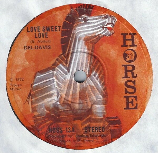 ・アーティスト Del Davis ・タイトル Love Sweet Love ・レーベル・型番 Horse HOSS13 ・フォーマット 7インチレコード ・コンディション(盤) 非常に良い(EX) ・コンディション(ジャケット) ・コンディション(帯) オビなし ・特記事項 サンプル画像です。実際の商品の画像ではありません 商品写真はバーコード/カタログ番号に対応したサンプル画像ですので、お送りする商品の画像ではありません。帯やライナーなどの付属品は、特記事項に記載されている場合のみ含まれます。プロモやカラーレコードなどの仕様についても、該当する場合のみ特記事項に記載しています。 【ご購入前に必ずご確認ください】 ・本店サイト(www.recordcity.jp)とは価格、送料が違います ・本店サイト、その他支店のオーダーとは同梱発送できません ・注文確定後に別の注文を頂いた場合、注文同士の同梱は致しかねます。 ・別倉庫から発送しているため、店頭受け渡しは対応しておりません ・一部商品は他の通販サイトでも販売しているため、ご注文のタイミングによっては商品のご用意ができない場合がございます。 ・土日祝日はお休みです 金曜・祝前日9時以降のご連絡またはご入金は、返答または発送が週明け・祝日明けに順次対応となります。 ・ご購入後のキャンセル不可 ご購入後のキャンセルはいかなる理由においてもお受けできません。ご了承の上、ご購入くださいませ。 ・日本郵便(ゆうパック/ゆうメール)によるお届けになります。 ・中古品であることをご理解ください 当ストアでは中古商品を主に販売しております。中古品であることをご理解の上ご購入ください。また、一部商品はRecordCityオンラインストアで試聴可能です。 ・返品について お客様のご都合による返品は一切承っておりません。 表記の内容と実際の商品に相違がある場合、また針飛び等で返品・返金をご希望される場合は、商品の到着後1週間以内にご連絡ください。商品の返送をこちらで確認後、キャンセル・返金を行います。 コンディションVG以下の商品は返品できません。プレイに影響のない表面のこすれ傷、プレス起因のノイズ盤は返品の対象外です。 【コンディション表記】 ・ほぼ新品(M-)(Like New) 完全な新品。未使用。当店ではほぼ使用しません ・非常に良い(EX)(Excellent) 中古盤として美品な状態。わずかな経年を感じるものの傷みを感じさせない、当店基準で最高の状態 ・良い(VG+)(Very Good Plus) 丁寧に扱われた中古品で、軽い使用感がみられる。 ・可(VG)(Acceptable) 使い込まれた中古品で、「良い」よりもさらに使用感がみられる。 ・悪い(VG-)(Bad) 状態が悪いアイテム。使用の保障はなく、再生不可、針飛び、目立つノイズがあるかもしれない。状態によるクレーム不可。返品不可。 ・非常に悪い(G)(Very Bad) 「悪い」よりさらに状態が悪いアイテム。使用の保障はなく、再生不可、針飛び、目立つノイズがあるかもしれない。状態によるクレーム不可。返品不可。 ・ジャンク(Fair)(Junk/Fair) 割れている、反っている、水ダメージがある、カビ、ジャケットが分離している、ひどい書き込み、ひどい擦れなど最低の状態。使用の保障はなく、再生不可、針飛び、目立つノイズがあるかもしれない。状態によるクレーム不可。返品不可。 ・ジャンク(Poor)(Junk/Poor) 割れている、反っている、水ダメージがある、カビ、ジャケットが分離している、ひどい書き込み、ひどい擦れなど最低の状態。使用の保障はなく、再生不可、針飛び、目立つノイズがあるかもしれない。状態によるクレーム不可。返品不可。