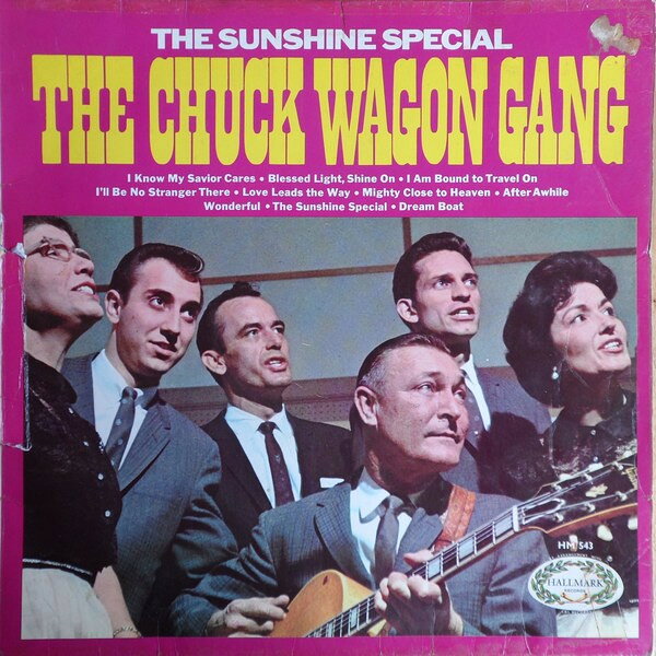 ・アーティスト Chuck Wagon Gang ・タイトル The Sunshine Special ・レーベル・型番 Hallmark Records HM543 ・フォーマット LPレコード ・コンディション(盤) 良い (VG+) ・コンディション(ジャケット) 良い (VG+) ・コンディション(帯) オビなし ・特記事項 【盤に小さいキズ】【カバーにテープ付着】【裏カバーに小さな書き込み】 サンプル画像です。実際の商品の画像ではありません 商品写真はバーコード/カタログ番号に対応したサンプル画像ですので、お送りする商品の画像ではありません。帯やライナーなどの付属品は、特記事項に記載されている場合のみ含まれます。プロモやカラーレコードなどの仕様についても、該当する場合のみ特記事項に記載しています。 【ご購入前に必ずご確認ください】 ・本店サイト(www.recordcity.jp)とは価格、送料が違います ・本店サイト、その他支店のオーダーとは同梱発送できません ・注文確定後に別の注文を頂いた場合、注文同士の同梱は致しかねます。 ・別倉庫から発送しているため、店頭受け渡しは対応しておりません ・一部商品は他の通販サイトでも販売しているため、ご注文のタイミングによっては商品のご用意ができない場合がございます。 ・土日祝日はお休みです 金曜・祝前日9時以降のご連絡またはご入金は、返答または発送が週明け・祝日明けに順次対応となります。 ・ご購入後のキャンセル不可 ご購入後のキャンセルはいかなる理由においてもお受けできません。ご了承の上、ご購入くださいませ。 ・日本郵便(ゆうパック/ゆうメール)によるお届けになります。 ・中古品であることをご理解ください 当ストアでは中古商品を主に販売しております。中古品であることをご理解の上ご購入ください。また、一部商品はRecordCityオンラインストアで試聴可能です。 ・返品について お客様のご都合による返品は一切承っておりません。 表記の内容と実際の商品に相違がある場合、また針飛び等で返品・返金をご希望される場合は、商品の到着後1週間以内にご連絡ください。商品の返送をこちらで確認後、キャンセル・返金を行います。 コンディションVG以下の商品は返品できません。プレイに影響のない表面のこすれ傷、プレス起因のノイズ盤は返品の対象外です。 【コンディション表記】 ・ほぼ新品(M-)(Like New) 完全な新品。未使用。当店ではほぼ使用しません ・非常に良い(EX)(Excellent) 中古盤として美品な状態。わずかな経年を感じるものの傷みを感じさせない、当店基準で最高の状態 ・良い(VG+)(Very Good Plus) 丁寧に扱われた中古品で、軽い使用感がみられる。 ・可(VG)(Acceptable) 使い込まれた中古品で、「良い」よりもさらに使用感がみられる。 ・悪い(VG-)(Bad) 状態が悪いアイテム。使用の保障はなく、再生不可、針飛び、目立つノイズがあるかもしれない。状態によるクレーム不可。返品不可。 ・非常に悪い(G)(Very Bad) 「悪い」よりさらに状態が悪いアイテム。使用の保障はなく、再生不可、針飛び、目立つノイズがあるかもしれない。状態によるクレーム不可。返品不可。 ・ジャンク(Fair)(Junk/Fair) 割れている、反っている、水ダメージがある、カビ、ジャケットが分離している、ひどい書き込み、ひどい擦れなど最低の状態。使用の保障はなく、再生不可、針飛び、目立つノイズがあるかもしれない。状態によるクレーム不可。返品不可。 ・ジャンク(Poor)(Junk/Poor) 割れている、反っている、水ダメージがある、カビ、ジャケットが分離している、ひどい書き込み、ひどい擦れなど最低の状態。使用の保障はなく、再生不可、針飛び、目立つノイズがあるかもしれない。状態によるクレーム不可。返品不可。