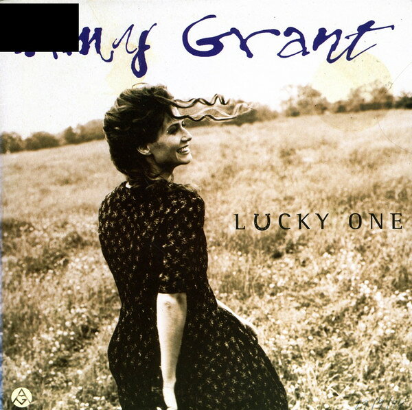 ・アーティスト Amy Grant ・タイトル Lucky One ・レーベル・型番 A&M Records 5807327 ・フォーマット 7インチレコード ・コンディション(盤) 可 (VG) ・コンディション(ジャケット) 良い (VG+) ・コンディション(帯) オビなし ・特記事項 【盤曇り】 サンプル画像です。実際の商品の画像ではありません 商品写真はバーコード/カタログ番号に対応したサンプル画像ですので、お送りする商品の画像ではありません。帯やライナーなどの付属品は、特記事項に記載されている場合のみ含まれます。プロモやカラーレコードなどの仕様についても、該当する場合のみ特記事項に記載しています。 【ご購入前に必ずご確認ください】 ・本店サイト(www.recordcity.jp)とは価格、送料が違います ・本店サイト、その他支店のオーダーとは同梱発送できません ・注文確定後に別の注文を頂いた場合、注文同士の同梱は致しかねます。 ・別倉庫から発送しているため、店頭受け渡しは対応しておりません ・一部商品は他の通販サイトでも販売しているため、ご注文のタイミングによっては商品のご用意ができない場合がございます。 ・土日祝日はお休みです 金曜・祝前日9時以降のご連絡またはご入金は、返答または発送が週明け・祝日明けに順次対応となります。 ・ご購入後のキャンセル不可 ご購入後のキャンセルはいかなる理由においてもお受けできません。ご了承の上、ご購入くださいませ。 ・日本郵便(ゆうパック/ゆうメール)によるお届けになります。 ・中古品であることをご理解ください 当ストアでは中古商品を主に販売しております。中古品であることをご理解の上ご購入ください。また、一部商品はRecordCityオンラインストアで試聴可能です。 ・返品について お客様のご都合による返品は一切承っておりません。 表記の内容と実際の商品に相違がある場合、また針飛び等で返品・返金をご希望される場合は、商品の到着後1週間以内にご連絡ください。商品の返送をこちらで確認後、キャンセル・返金を行います。 コンディションVG以下の商品は返品できません。プレイに影響のない表面のこすれ傷、プレス起因のノイズ盤は返品の対象外です。 【コンディション表記】 ・ほぼ新品(M-)(Like New) 完全な新品。未使用。当店ではほぼ使用しません ・非常に良い(EX)(Excellent) 中古盤として美品な状態。わずかな経年を感じるものの傷みを感じさせない、当店基準で最高の状態 ・良い(VG+)(Very Good Plus) 丁寧に扱われた中古品で、軽い使用感がみられる。 ・可(VG)(Acceptable) 使い込まれた中古品で、「良い」よりもさらに使用感がみられる。 ・悪い(VG-)(Bad) 状態が悪いアイテム。使用の保障はなく、再生不可、針飛び、目立つノイズがあるかもしれない。状態によるクレーム不可。返品不可。 ・非常に悪い(G)(Very Bad) 「悪い」よりさらに状態が悪いアイテム。使用の保障はなく、再生不可、針飛び、目立つノイズがあるかもしれない。状態によるクレーム不可。返品不可。 ・ジャンク(Fair)(Junk/Fair) 割れている、反っている、水ダメージがある、カビ、ジャケットが分離している、ひどい書き込み、ひどい擦れなど最低の状態。使用の保障はなく、再生不可、針飛び、目立つノイズがあるかもしれない。状態によるクレーム不可。返品不可。 ・ジャンク(Poor)(Junk/Poor) 割れている、反っている、水ダメージがある、カビ、ジャケットが分離している、ひどい書き込み、ひどい擦れなど最低の状態。使用の保障はなく、再生不可、針飛び、目立つノイズがあるかもしれない。状態によるクレーム不可。返品不可。