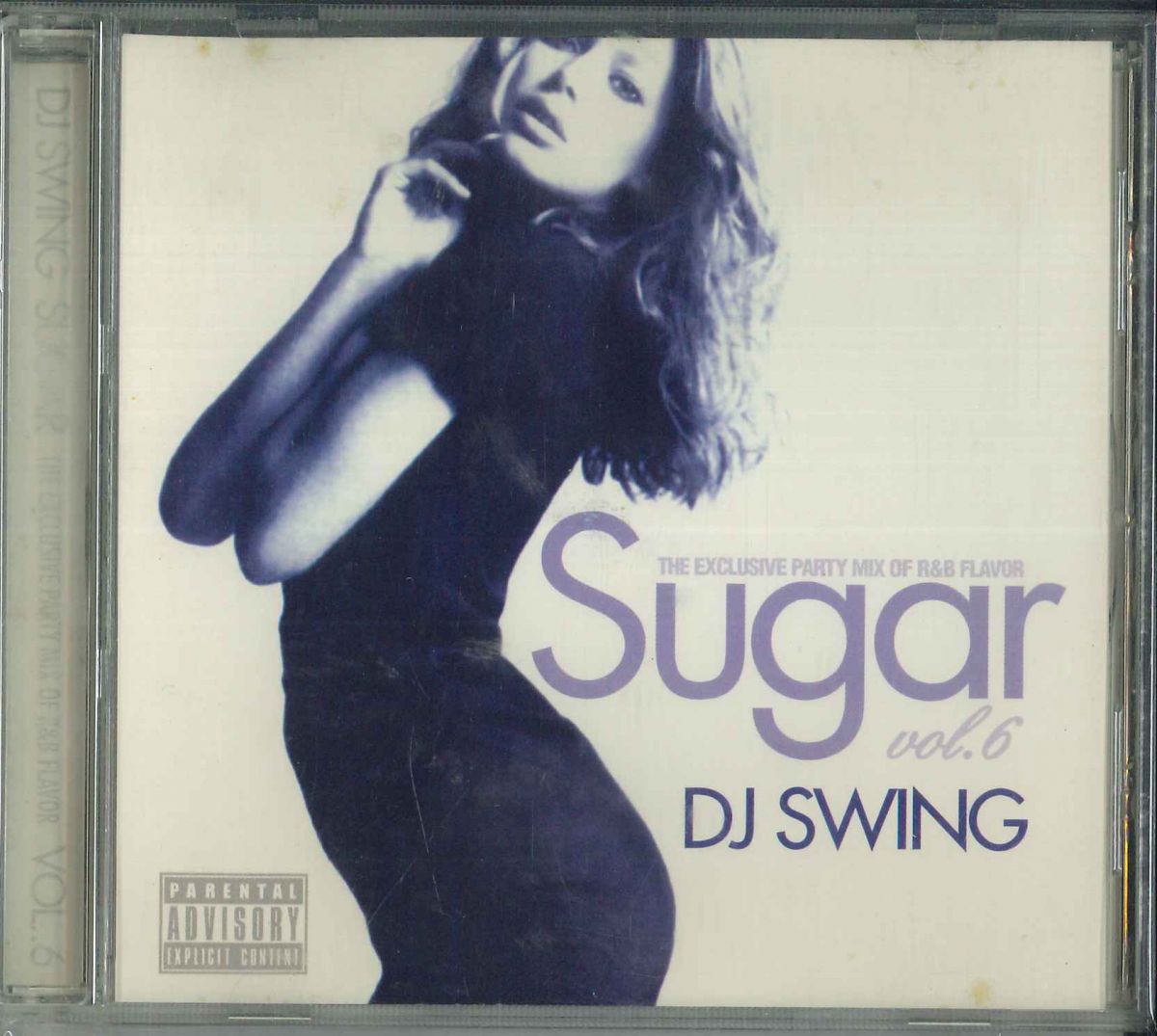 ・アーティスト DJ Swing ・タイトル Sugar Vol.6 ・レーベル・型番 MASTERPIECE PRODUCTIONS MPCS006 ・フォーマット ミックスCD ・コンディション(盤) 良い (VG+) ・コンディション(ジャケット) 良い (VG+) ・コンディション(帯) オビなし ・特記事項 【ケース擦れ】【盤に小さいキズ】 サンプル画像です。実際の商品の画像ではありません 商品写真はバーコード/カタログ番号に対応したサンプル画像ですので、お送りする商品の画像ではありません。帯やライナーなどの付属品は、特記事項に記載されている場合のみ含まれます。プロモやカラーレコードなどの仕様についても、該当する場合のみ特記事項に記載しています。 【ご購入前に必ずご確認ください】 ・本店サイト(www.recordcity.jp)とは価格、送料が違います ・本店サイト、その他支店のオーダーとは同梱発送できません ・注文確定後に別の注文を頂いた場合、注文同士の同梱は致しかねます。 ・別倉庫から発送しているため、店頭受け渡しは対応しておりません ・一部商品は他の通販サイトでも販売しているため、ご注文のタイミングによっては商品のご用意ができない場合がございます。 ・土日祝日はお休みです 金曜・祝前日9時以降のご連絡またはご入金は、返答または発送が週明け・祝日明けに順次対応となります。 ・ご購入後のキャンセル不可 ご購入後のキャンセルはいかなる理由においてもお受けできません。ご了承の上、ご購入くださいませ。 ・日本郵便(ゆうパック/ゆうメール)によるお届けになります。 ・中古品であることをご理解ください 当ストアでは中古商品を主に販売しております。中古品であることをご理解の上ご購入ください。また、一部商品はRecordCityオンラインストアで試聴可能です。 ・返品について お客様のご都合による返品は一切承っておりません。 表記の内容と実際の商品に相違がある場合、また針飛び等で返品・返金をご希望される場合は、商品の到着後1週間以内にご連絡ください。商品の返送をこちらで確認後、キャンセル・返金を行います。 コンディションVG以下の商品は返品できません。プレイに影響のない表面のこすれ傷、プレス起因のノイズ盤は返品の対象外です。 【コンディション表記】 ・ほぼ新品(M-)(Like New) 完全な新品。未使用。当店ではほぼ使用しません ・非常に良い(EX)(Excellent) 中古盤として美品な状態。わずかな経年を感じるものの傷みを感じさせない、当店基準で最高の状態 ・良い(VG+)(Very Good Plus) 丁寧に扱われた中古品で、軽い使用感がみられる。 ・可(VG)(Acceptable) 使い込まれた中古品で、「良い」よりもさらに使用感がみられる。 ・悪い(VG-)(Bad) 状態が悪いアイテム。使用の保障はなく、再生不可、針飛び、目立つノイズがあるかもしれない。状態によるクレーム不可。返品不可。 ・非常に悪い(G)(Very Bad) 「悪い」よりさらに状態が悪いアイテム。使用の保障はなく、再生不可、針飛び、目立つノイズがあるかもしれない。状態によるクレーム不可。返品不可。 ・ジャンク(Fair)(Junk/Fair) 割れている、反っている、水ダメージがある、カビ、ジャケットが分離している、ひどい書き込み、ひどい擦れなど最低の状態。使用の保障はなく、再生不可、針飛び、目立つノイズがあるかもしれない。状態によるクレーム不可。返品不可。 ・ジャンク(Poor)(Junk/Poor) 割れている、反っている、水ダメージがある、カビ、ジャケットが分離している、ひどい書き込み、ひどい擦れなど最低の状態。使用の保障はなく、再生不可、針飛び、目立つノイズがあるかもしれない。状態によるクレーム不可。返品不可。