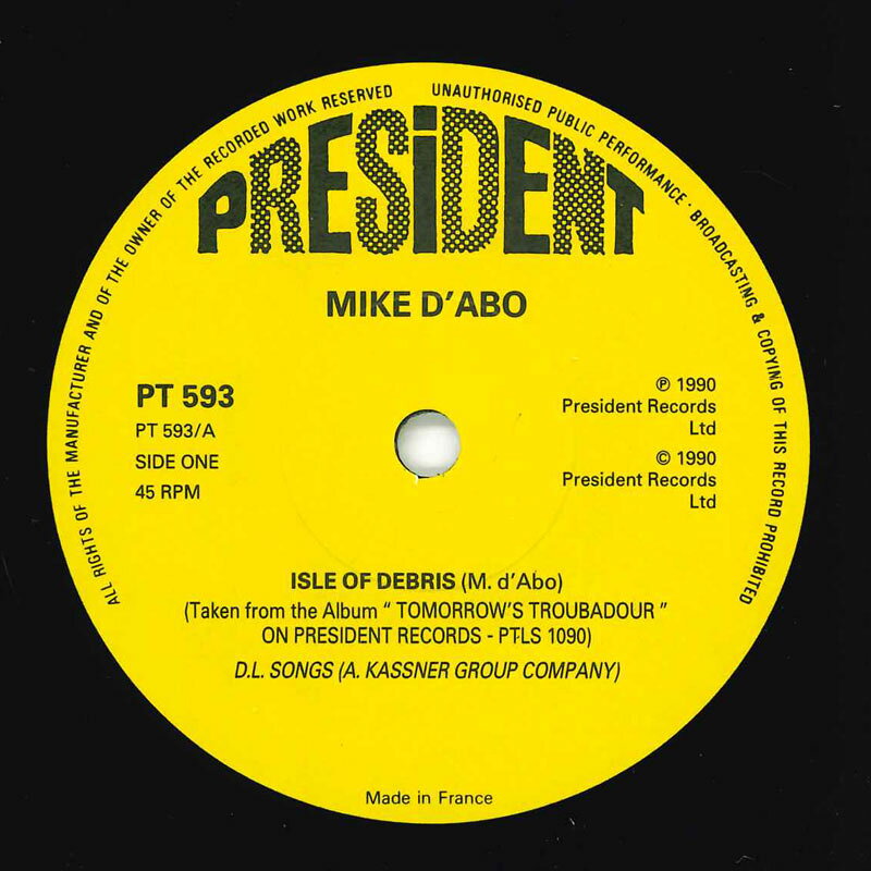 ・アーティスト Mike D'Abo ・タイトル Isle Of Debris ・レーベル・型番 President Records PT593 ・フォーマット 7インチレコード ・コンディション(盤) ほぼ新品 (M-) ・コンディション(ジャケット) プレインカバー（元ジャケット／カバー無し） ・コンディション(帯) オビなし ・特記事項 【DeadStock】 サンプル画像です。実際の商品の画像ではありません 商品写真はバーコード/カタログ番号に対応したサンプル画像ですので、お送りする商品の画像ではありません。帯やライナーなどの付属品は、特記事項に記載されている場合のみ含まれます。プロモやカラーレコードなどの仕様についても、該当する場合のみ特記事項に記載しています。 【ご購入前に必ずご確認ください】 ・本店サイト(www.recordcity.jp)とは価格、送料が違います ・本店サイト、その他支店のオーダーとは同梱発送できません ・注文確定後に別の注文を頂いた場合、注文同士の同梱は致しかねます。 ・別倉庫から発送しているため、店頭受け渡しは対応しておりません ・一部商品は他の通販サイトでも販売しているため、ご注文のタイミングによっては商品のご用意ができない場合がございます。 ・土日祝日はお休みです 金曜・祝前日9時以降のご連絡またはご入金は、返答または発送が週明け・祝日明けに順次対応となります。 ・ご購入後のキャンセル不可 ご購入後のキャンセルはいかなる理由においてもお受けできません。ご了承の上、ご購入くださいませ。 ・日本郵便(ゆうパック/ゆうメール)によるお届けになります。 ・中古品であることをご理解ください 当ストアでは中古商品を主に販売しております。中古品であることをご理解の上ご購入ください。また、一部商品はRecordCityオンラインストアで試聴可能です。 ・返品について お客様のご都合による返品は一切承っておりません。 表記の内容と実際の商品に相違がある場合、また針飛び等で返品・返金をご希望される場合は、商品の到着後1週間以内にご連絡ください。商品の返送をこちらで確認後、キャンセル・返金を行います。 コンディションVG以下の商品は返品できません。プレイに影響のない表面のこすれ傷、プレス起因のノイズ盤は返品の対象外です。 【コンディション表記】 ・ほぼ新品(M-)(Like New) 完全な新品。未使用。当店ではほぼ使用しません ・非常に良い(EX)(Excellent) 中古盤として美品な状態。わずかな経年を感じるものの傷みを感じさせない、当店基準で最高の状態 ・良い(VG+)(Very Good Plus) 丁寧に扱われた中古品で、軽い使用感がみられる。 ・可(VG)(Acceptable) 使い込まれた中古品で、「良い」よりもさらに使用感がみられる。 ・悪い(VG-)(Bad) 状態が悪いアイテム。使用の保障はなく、再生不可、針飛び、目立つノイズがあるかもしれない。状態によるクレーム不可。返品不可。 ・非常に悪い(G)(Very Bad) 「悪い」よりさらに状態が悪いアイテム。使用の保障はなく、再生不可、針飛び、目立つノイズがあるかもしれない。状態によるクレーム不可。返品不可。 ・ジャンク(Fair)(Junk/Fair) 割れている、反っている、水ダメージがある、カビ、ジャケットが分離している、ひどい書き込み、ひどい擦れなど最低の状態。使用の保障はなく、再生不可、針飛び、目立つノイズがあるかもしれない。状態によるクレーム不可。返品不可。 ・ジャンク(Poor)(Junk/Poor) 割れている、反っている、水ダメージがある、カビ、ジャケットが分離している、ひどい書き込み、ひどい擦れなど最低の状態。使用の保障はなく、再生不可、針飛び、目立つノイズがあるかもしれない。状態によるクレーム不可。返品不可。