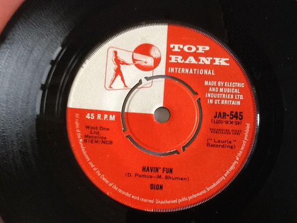 ・アーティスト Dion ・タイトル Havin' Fun ・レーベル・型番 Top Rank International JAR545 ・フォーマット 7インチレコード ・コンディション(盤) 良い (VG+) ・コンディション(ジャケット) プレインカバー（元ジャケット／カバー無し） ・コンディション(帯) オビなし ・特記事項 サンプル画像です。実際の商品の画像ではありません 商品写真はバーコード/カタログ番号に対応したサンプル画像ですので、お送りする商品の画像ではありません。帯やライナーなどの付属品は、特記事項に記載されている場合のみ含まれます。プロモやカラーレコードなどの仕様についても、該当する場合のみ特記事項に記載しています。 【ご購入前に必ずご確認ください】 ・本店サイト(www.recordcity.jp)とは価格、送料が違います ・本店サイト、その他支店のオーダーとは同梱発送できません ・注文確定後に別の注文を頂いた場合、注文同士の同梱は致しかねます。 ・別倉庫から発送しているため、店頭受け渡しは対応しておりません ・一部商品は他の通販サイトでも販売しているため、ご注文のタイミングによっては商品のご用意ができない場合がございます。 ・土日祝日はお休みです 金曜・祝前日9時以降のご連絡またはご入金は、返答または発送が週明け・祝日明けに順次対応となります。 ・ご購入後のキャンセル不可 ご購入後のキャンセルはいかなる理由においてもお受けできません。ご了承の上、ご購入くださいませ。 ・日本郵便(ゆうパック/ゆうメール)によるお届けになります。 ・中古品であることをご理解ください 当ストアでは中古商品を主に販売しております。中古品であることをご理解の上ご購入ください。また、一部商品はRecordCityオンラインストアで試聴可能です。 ・返品について お客様のご都合による返品は一切承っておりません。 表記の内容と実際の商品に相違がある場合、また針飛び等で返品・返金をご希望される場合は、商品の到着後1週間以内にご連絡ください。商品の返送をこちらで確認後、キャンセル・返金を行います。 コンディションVG以下の商品は返品できません。プレイに影響のない表面のこすれ傷、プレス起因のノイズ盤は返品の対象外です。 【コンディション表記】 ・ほぼ新品(M-)(Like New) 完全な新品。未使用。当店ではほぼ使用しません ・非常に良い(EX)(Excellent) 中古盤として美品な状態。わずかな経年を感じるものの傷みを感じさせない、当店基準で最高の状態 ・良い(VG+)(Very Good Plus) 丁寧に扱われた中古品で、軽い使用感がみられる。 ・可(VG)(Acceptable) 使い込まれた中古品で、「良い」よりもさらに使用感がみられる。 ・悪い(VG-)(Bad) 状態が悪いアイテム。使用の保障はなく、再生不可、針飛び、目立つノイズがあるかもしれない。状態によるクレーム不可。返品不可。 ・非常に悪い(G)(Very Bad) 「悪い」よりさらに状態が悪いアイテム。使用の保障はなく、再生不可、針飛び、目立つノイズがあるかもしれない。状態によるクレーム不可。返品不可。 ・ジャンク(Fair)(Junk/Fair) 割れている、反っている、水ダメージがある、カビ、ジャケットが分離している、ひどい書き込み、ひどい擦れなど最低の状態。使用の保障はなく、再生不可、針飛び、目立つノイズがあるかもしれない。状態によるクレーム不可。返品不可。 ・ジャンク(Poor)(Junk/Poor) 割れている、反っている、水ダメージがある、カビ、ジャケットが分離している、ひどい書き込み、ひどい擦れなど最低の状態。使用の保障はなく、再生不可、針飛び、目立つノイズがあるかもしれない。状態によるクレーム不可。返品不可。