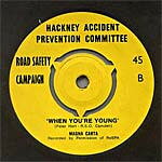 ・アーティスト Various ・タイトル Hackney Accident Prevention Committee ・レーベル・型番 Road Safety Campaign NONE ・フォーマット 7インチレコード ・コンディション(盤) 非常に良い(EX) ・コンディション(ジャケット) プレインカバー（元ジャケット／カバー無し） ・コンディション(帯) オビなし ・特記事項 サンプル画像です。実際の商品の画像ではありません 商品写真はバーコード/カタログ番号に対応したサンプル画像ですので、お送りする商品の画像ではありません。帯やライナーなどの付属品は、特記事項に記載されている場合のみ含まれます。プロモやカラーレコードなどの仕様についても、該当する場合のみ特記事項に記載しています。 【ご購入前に必ずご確認ください】 ・本店サイト(www.recordcity.jp)とは価格、送料が違います ・本店サイト、その他支店のオーダーとは同梱発送できません ・注文確定後に別の注文を頂いた場合、注文同士の同梱は致しかねます。 ・別倉庫から発送しているため、店頭受け渡しは対応しておりません ・一部商品は他の通販サイトでも販売しているため、ご注文のタイミングによっては商品のご用意ができない場合がございます。 ・土日祝日はお休みです 金曜・祝前日9時以降のご連絡またはご入金は、返答または発送が週明け・祝日明けに順次対応となります。 ・ご購入後のキャンセル不可 ご購入後のキャンセルはいかなる理由においてもお受けできません。ご了承の上、ご購入くださいませ。 ・日本郵便(ゆうパック/ゆうメール)によるお届けになります。 ・中古品であることをご理解ください 当ストアでは中古商品を主に販売しております。中古品であることをご理解の上ご購入ください。また、一部商品はRecordCityオンラインストアで試聴可能です。 ・返品について お客様のご都合による返品は一切承っておりません。 表記の内容と実際の商品に相違がある場合、また針飛び等で返品・返金をご希望される場合は、商品の到着後1週間以内にご連絡ください。商品の返送をこちらで確認後、キャンセル・返金を行います。 コンディションVG以下の商品は返品できません。プレイに影響のない表面のこすれ傷、プレス起因のノイズ盤は返品の対象外です。 【コンディション表記】 ・ほぼ新品(M-)(Like New) 完全な新品。未使用。当店ではほぼ使用しません ・非常に良い(EX)(Excellent) 中古盤として美品な状態。わずかな経年を感じるものの傷みを感じさせない、当店基準で最高の状態 ・良い(VG+)(Very Good Plus) 丁寧に扱われた中古品で、軽い使用感がみられる。 ・可(VG)(Acceptable) 使い込まれた中古品で、「良い」よりもさらに使用感がみられる。 ・悪い(VG-)(Bad) 状態が悪いアイテム。使用の保障はなく、再生不可、針飛び、目立つノイズがあるかもしれない。状態によるクレーム不可。返品不可。 ・非常に悪い(G)(Very Bad) 「悪い」よりさらに状態が悪いアイテム。使用の保障はなく、再生不可、針飛び、目立つノイズがあるかもしれない。状態によるクレーム不可。返品不可。 ・ジャンク(Fair)(Junk/Fair) 割れている、反っている、水ダメージがある、カビ、ジャケットが分離している、ひどい書き込み、ひどい擦れなど最低の状態。使用の保障はなく、再生不可、針飛び、目立つノイズがあるかもしれない。状態によるクレーム不可。返品不可。 ・ジャンク(Poor)(Junk/Poor) 割れている、反っている、水ダメージがある、カビ、ジャケットが分離している、ひどい書き込み、ひどい擦れなど最低の状態。使用の保障はなく、再生不可、針飛び、目立つノイズがあるかもしれない。状態によるクレーム不可。返品不可。