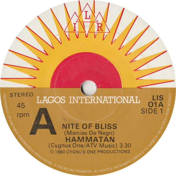 ・アーティスト Hammatan ・タイトル Nite Of Bliss / Don't Turn Away ・レーベル・型番 Lagos International Records LIS01 ・フォーマット 7インチレコード ・コンディション(盤) 非常に良い(EX) ・コンディション(ジャケット) ・コンディション(帯) オビなし ・特記事項 サンプル画像です。実際の商品の画像ではありません 商品写真はバーコード/カタログ番号に対応したサンプル画像ですので、お送りする商品の画像ではありません。帯やライナーなどの付属品は、特記事項に記載されている場合のみ含まれます。プロモやカラーレコードなどの仕様についても、該当する場合のみ特記事項に記載しています。 【ご購入前に必ずご確認ください】 ・本店サイト(www.recordcity.jp)とは価格、送料が違います ・本店サイト、その他支店のオーダーとは同梱発送できません ・注文確定後に別の注文を頂いた場合、注文同士の同梱は致しかねます。 ・別倉庫から発送しているため、店頭受け渡しは対応しておりません ・一部商品は他の通販サイトでも販売しているため、ご注文のタイミングによっては商品のご用意ができない場合がございます。 ・土日祝日はお休みです 金曜・祝前日9時以降のご連絡またはご入金は、返答または発送が週明け・祝日明けに順次対応となります。 ・ご購入後のキャンセル不可 ご購入後のキャンセルはいかなる理由においてもお受けできません。ご了承の上、ご購入くださいませ。 ・日本郵便(ゆうパック/ゆうメール)によるお届けになります。 ・中古品であることをご理解ください 当ストアでは中古商品を主に販売しております。中古品であることをご理解の上ご購入ください。また、一部商品はRecordCityオンラインストアで試聴可能です。 ・返品について お客様のご都合による返品は一切承っておりません。 表記の内容と実際の商品に相違がある場合、また針飛び等で返品・返金をご希望される場合は、商品の到着後1週間以内にご連絡ください。商品の返送をこちらで確認後、キャンセル・返金を行います。 コンディションVG以下の商品は返品できません。プレイに影響のない表面のこすれ傷、プレス起因のノイズ盤は返品の対象外です。 【コンディション表記】 ・ほぼ新品(M-)(Like New) 完全な新品。未使用。当店ではほぼ使用しません ・非常に良い(EX)(Excellent) 中古盤として美品な状態。わずかな経年を感じるものの傷みを感じさせない、当店基準で最高の状態 ・良い(VG+)(Very Good Plus) 丁寧に扱われた中古品で、軽い使用感がみられる。 ・可(VG)(Acceptable) 使い込まれた中古品で、「良い」よりもさらに使用感がみられる。 ・悪い(VG-)(Bad) 状態が悪いアイテム。使用の保障はなく、再生不可、針飛び、目立つノイズがあるかもしれない。状態によるクレーム不可。返品不可。 ・非常に悪い(G)(Very Bad) 「悪い」よりさらに状態が悪いアイテム。使用の保障はなく、再生不可、針飛び、目立つノイズがあるかもしれない。状態によるクレーム不可。返品不可。 ・ジャンク(Fair)(Junk/Fair) 割れている、反っている、水ダメージがある、カビ、ジャケットが分離している、ひどい書き込み、ひどい擦れなど最低の状態。使用の保障はなく、再生不可、針飛び、目立つノイズがあるかもしれない。状態によるクレーム不可。返品不可。 ・ジャンク(Poor)(Junk/Poor) 割れている、反っている、水ダメージがある、カビ、ジャケットが分離している、ひどい書き込み、ひどい擦れなど最低の状態。使用の保障はなく、再生不可、針飛び、目立つノイズがあるかもしれない。状態によるクレーム不可。返品不可。