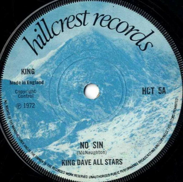・アーティスト King Dave All Stars ・タイトル No Sin ・レーベル・型番 Hillcrest Records HCT5 ・フォーマット 7インチレコード ・コンディション(盤) 非常に良い(EX) ・コンディション(ジャケット) ・コンディション(帯) オビなし ・特記事項 サンプル画像です。実際の商品の画像ではありません 商品写真はバーコード/カタログ番号に対応したサンプル画像ですので、お送りする商品の画像ではありません。帯やライナーなどの付属品は、特記事項に記載されている場合のみ含まれます。プロモやカラーレコードなどの仕様についても、該当する場合のみ特記事項に記載しています。 【ご購入前に必ずご確認ください】 ・本店サイト(www.recordcity.jp)とは価格、送料が違います ・本店サイト、その他支店のオーダーとは同梱発送できません ・注文確定後に別の注文を頂いた場合、注文同士の同梱は致しかねます。 ・別倉庫から発送しているため、店頭受け渡しは対応しておりません ・一部商品は他の通販サイトでも販売しているため、ご注文のタイミングによっては商品のご用意ができない場合がございます。 ・土日祝日はお休みです 金曜・祝前日9時以降のご連絡またはご入金は、返答または発送が週明け・祝日明けに順次対応となります。 ・ご購入後のキャンセル不可 ご購入後のキャンセルはいかなる理由においてもお受けできません。ご了承の上、ご購入くださいませ。 ・日本郵便(ゆうパック/ゆうメール)によるお届けになります。 ・中古品であることをご理解ください 当ストアでは中古商品を主に販売しております。中古品であることをご理解の上ご購入ください。また、一部商品はRecordCityオンラインストアで試聴可能です。 ・返品について お客様のご都合による返品は一切承っておりません。 表記の内容と実際の商品に相違がある場合、また針飛び等で返品・返金をご希望される場合は、商品の到着後1週間以内にご連絡ください。商品の返送をこちらで確認後、キャンセル・返金を行います。 コンディションVG以下の商品は返品できません。プレイに影響のない表面のこすれ傷、プレス起因のノイズ盤は返品の対象外です。 【コンディション表記】 ・ほぼ新品(M-)(Like New) 完全な新品。未使用。当店ではほぼ使用しません ・非常に良い(EX)(Excellent) 中古盤として美品な状態。わずかな経年を感じるものの傷みを感じさせない、当店基準で最高の状態 ・良い(VG+)(Very Good Plus) 丁寧に扱われた中古品で、軽い使用感がみられる。 ・可(VG)(Acceptable) 使い込まれた中古品で、「良い」よりもさらに使用感がみられる。 ・悪い(VG-)(Bad) 状態が悪いアイテム。使用の保障はなく、再生不可、針飛び、目立つノイズがあるかもしれない。状態によるクレーム不可。返品不可。 ・非常に悪い(G)(Very Bad) 「悪い」よりさらに状態が悪いアイテム。使用の保障はなく、再生不可、針飛び、目立つノイズがあるかもしれない。状態によるクレーム不可。返品不可。 ・ジャンク(Fair)(Junk/Fair) 割れている、反っている、水ダメージがある、カビ、ジャケットが分離している、ひどい書き込み、ひどい擦れなど最低の状態。使用の保障はなく、再生不可、針飛び、目立つノイズがあるかもしれない。状態によるクレーム不可。返品不可。 ・ジャンク(Poor)(Junk/Poor) 割れている、反っている、水ダメージがある、カビ、ジャケットが分離している、ひどい書き込み、ひどい擦れなど最低の状態。使用の保障はなく、再生不可、針飛び、目立つノイズがあるかもしれない。状態によるクレーム不可。返品不可。