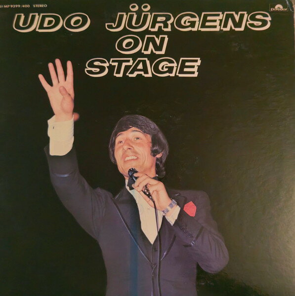 ・アーティスト Udo Jurgens ・タイトル Udo Jurgens On Stage ・レーベル・型番 POLYDOR MP9399 ・フォーマット LPレコード ・コンディション(盤) 非常に良い(EX) ・コンディション(ジャケット) 良い (VG+) ・コンディション(帯) オビなし ・特記事項 【ライナー付き】 【ピナップ/ポートレート/カード付き】 サンプル画像です。実際の商品の画像ではありません 商品写真はバーコード/カタログ番号に対応したサンプル画像ですので、お送りする商品の画像ではありません。帯やライナーなどの付属品は、特記事項に記載されている場合のみ含まれます。プロモやカラーレコードなどの仕様についても、該当する場合のみ特記事項に記載しています。 【ご購入前に必ずご確認ください】 ・本店サイト(www.recordcity.jp)とは価格、送料が違います ・本店サイト、その他支店のオーダーとは同梱発送できません ・注文確定後に別の注文を頂いた場合、注文同士の同梱は致しかねます。 ・別倉庫から発送しているため、店頭受け渡しは対応しておりません ・一部商品は他の通販サイトでも販売しているため、ご注文のタイミングによっては商品のご用意ができない場合がございます。 ・土日祝日はお休みです 金曜・祝前日9時以降のご連絡またはご入金は、返答または発送が週明け・祝日明けに順次対応となります。 ・ご購入後のキャンセル不可 ご購入後のキャンセルはいかなる理由においてもお受けできません。ご了承の上、ご購入くださいませ。 ・日本郵便(ゆうパック/ゆうメール)によるお届けになります。 ・中古品であることをご理解ください 当ストアでは中古商品を主に販売しております。中古品であることをご理解の上ご購入ください。また、一部商品はRecordCityオンラインストアで試聴可能です。 ・返品について お客様のご都合による返品は一切承っておりません。 表記の内容と実際の商品に相違がある場合、また針飛び等で返品・返金をご希望される場合は、商品の到着後1週間以内にご連絡ください。商品の返送をこちらで確認後、キャンセル・返金を行います。 コンディションVG以下の商品は返品できません。プレイに影響のない表面のこすれ傷、プレス起因のノイズ盤は返品の対象外です。 【コンディション表記】 ・ほぼ新品(M-)(Like New) 完全な新品。未使用。当店ではほぼ使用しません ・非常に良い(EX)(Excellent) 中古盤として美品な状態。わずかな経年を感じるものの傷みを感じさせない、当店基準で最高の状態 ・良い(VG+)(Very Good Plus) 丁寧に扱われた中古品で、軽い使用感がみられる。 ・可(VG)(Acceptable) 使い込まれた中古品で、「良い」よりもさらに使用感がみられる。 ・悪い(VG-)(Bad) 状態が悪いアイテム。使用の保障はなく、再生不可、針飛び、目立つノイズがあるかもしれない。状態によるクレーム不可。返品不可。 ・非常に悪い(G)(Very Bad) 「悪い」よりさらに状態が悪いアイテム。使用の保障はなく、再生不可、針飛び、目立つノイズがあるかもしれない。状態によるクレーム不可。返品不可。 ・ジャンク(Fair)(Junk/Fair) 割れている、反っている、水ダメージがある、カビ、ジャケットが分離している、ひどい書き込み、ひどい擦れなど最低の状態。使用の保障はなく、再生不可、針飛び、目立つノイズがあるかもしれない。状態によるクレーム不可。返品不可。 ・ジャンク(Poor)(Junk/Poor) 割れている、反っている、水ダメージがある、カビ、ジャケットが分離している、ひどい書き込み、ひどい擦れなど最低の状態。使用の保障はなく、再生不可、針飛び、目立つノイズがあるかもしれない。状態によるクレーム不可。返品不可。