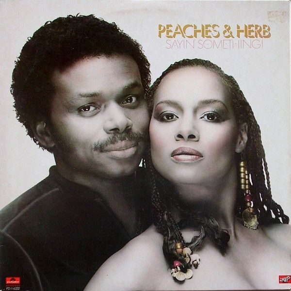 ・アーティスト Peaches & Herb ・タイトル Sayin' Something! ・レーベル・型番 Polydor, Polydor PD16332 ・フォーマット LPレコード ・コンディション(盤) 良い (VG+) ・コンディション(ジャケット) 良い (VG+) ・コンディション(帯) オビなし ・特記事項 サンプル画像です。実際の商品の画像ではありません 商品写真はバーコード/カタログ番号に対応したサンプル画像ですので、お送りする商品の画像ではありません。帯やライナーなどの付属品は、特記事項に記載されている場合のみ含まれます。プロモやカラーレコードなどの仕様についても、該当する場合のみ特記事項に記載しています。 【ご購入前に必ずご確認ください】 ・本店サイト(www.recordcity.jp)とは価格、送料が違います ・本店サイト、その他支店のオーダーとは同梱発送できません ・注文確定後に別の注文を頂いた場合、注文同士の同梱は致しかねます。 ・別倉庫から発送しているため、店頭受け渡しは対応しておりません ・一部商品は他の通販サイトでも販売しているため、ご注文のタイミングによっては商品のご用意ができない場合がございます。 ・土日祝日はお休みです 金曜・祝前日9時以降のご連絡またはご入金は、返答または発送が週明け・祝日明けに順次対応となります。 ・ご購入後のキャンセル不可 ご購入後のキャンセルはいかなる理由においてもお受けできません。ご了承の上、ご購入くださいませ。 ・日本郵便(ゆうパック/ゆうメール)によるお届けになります。 ・中古品であることをご理解ください 当ストアでは中古商品を主に販売しております。中古品であることをご理解の上ご購入ください。また、一部商品はRecordCityオンラインストアで試聴可能です。 ・返品について お客様のご都合による返品は一切承っておりません。 表記の内容と実際の商品に相違がある場合、また針飛び等で返品・返金をご希望される場合は、商品の到着後1週間以内にご連絡ください。商品の返送をこちらで確認後、キャンセル・返金を行います。 コンディションVG以下の商品は返品できません。プレイに影響のない表面のこすれ傷、プレス起因のノイズ盤は返品の対象外です。 【コンディション表記】 ・ほぼ新品(M-)(Like New) 完全な新品。未使用。当店ではほぼ使用しません ・非常に良い(EX)(Excellent) 中古盤として美品な状態。わずかな経年を感じるものの傷みを感じさせない、当店基準で最高の状態 ・良い(VG+)(Very Good Plus) 丁寧に扱われた中古品で、軽い使用感がみられる。 ・可(VG)(Acceptable) 使い込まれた中古品で、「良い」よりもさらに使用感がみられる。 ・悪い(VG-)(Bad) 状態が悪いアイテム。使用の保障はなく、再生不可、針飛び、目立つノイズがあるかもしれない。状態によるクレーム不可。返品不可。 ・非常に悪い(G)(Very Bad) 「悪い」よりさらに状態が悪いアイテム。使用の保障はなく、再生不可、針飛び、目立つノイズがあるかもしれない。状態によるクレーム不可。返品不可。 ・ジャンク(Fair)(Junk/Fair) 割れている、反っている、水ダメージがある、カビ、ジャケットが分離している、ひどい書き込み、ひどい擦れなど最低の状態。使用の保障はなく、再生不可、針飛び、目立つノイズがあるかもしれない。状態によるクレーム不可。返品不可。 ・ジャンク(Poor)(Junk/Poor) 割れている、反っている、水ダメージがある、カビ、ジャケットが分離している、ひどい書き込み、ひどい擦れなど最低の状態。使用の保障はなく、再生不可、針飛び、目立つノイズがあるかもしれない。状態によるクレーム不可。返品不可。