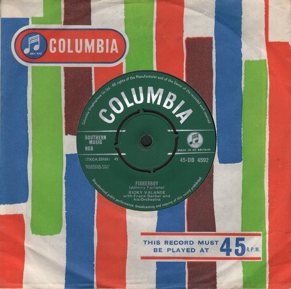 ・アーティスト Ricky Valance ・タイトル Fisherboy ・レーベル・型番 Columbia 45DB4592 ・フォーマット 7インチレコード ・コンディション(盤) 良い (VG+) ・コンディション(ジャケット) プレインカバー（元ジャケット／カバー無し） ・コンディション(帯) オビなし ・特記事項 【盤に薄い跡】【盤に小さいキズ】【レーベルに書き込み】 サンプル画像です。実際の商品の画像ではありません 商品写真はバーコード/カタログ番号に対応したサンプル画像ですので、お送りする商品の画像ではありません。帯やライナーなどの付属品は、特記事項に記載されている場合のみ含まれます。プロモやカラーレコードなどの仕様についても、該当する場合のみ特記事項に記載しています。 【ご購入前に必ずご確認ください】 ・本店サイト(www.recordcity.jp)とは価格、送料が違います ・本店サイト、その他支店のオーダーとは同梱発送できません ・注文確定後に別の注文を頂いた場合、注文同士の同梱は致しかねます。 ・別倉庫から発送しているため、店頭受け渡しは対応しておりません ・一部商品は他の通販サイトでも販売しているため、ご注文のタイミングによっては商品のご用意ができない場合がございます。 ・土日祝日はお休みです 金曜・祝前日9時以降のご連絡またはご入金は、返答または発送が週明け・祝日明けに順次対応となります。 ・ご購入後のキャンセル不可 ご購入後のキャンセルはいかなる理由においてもお受けできません。ご了承の上、ご購入くださいませ。 ・日本郵便(ゆうパック/ゆうメール)によるお届けになります。 ・中古品であることをご理解ください 当ストアでは中古商品を主に販売しております。中古品であることをご理解の上ご購入ください。また、一部商品はRecordCityオンラインストアで試聴可能です。 ・返品について お客様のご都合による返品は一切承っておりません。 表記の内容と実際の商品に相違がある場合、また針飛び等で返品・返金をご希望される場合は、商品の到着後1週間以内にご連絡ください。商品の返送をこちらで確認後、キャンセル・返金を行います。 コンディションVG以下の商品は返品できません。プレイに影響のない表面のこすれ傷、プレス起因のノイズ盤は返品の対象外です。 【コンディション表記】 ・ほぼ新品(M-)(Like New) 完全な新品。未使用。当店ではほぼ使用しません ・非常に良い(EX)(Excellent) 中古盤として美品な状態。わずかな経年を感じるものの傷みを感じさせない、当店基準で最高の状態 ・良い(VG+)(Very Good Plus) 丁寧に扱われた中古品で、軽い使用感がみられる。 ・可(VG)(Acceptable) 使い込まれた中古品で、「良い」よりもさらに使用感がみられる。 ・悪い(VG-)(Bad) 状態が悪いアイテム。使用の保障はなく、再生不可、針飛び、目立つノイズがあるかもしれない。状態によるクレーム不可。返品不可。 ・非常に悪い(G)(Very Bad) 「悪い」よりさらに状態が悪いアイテム。使用の保障はなく、再生不可、針飛び、目立つノイズがあるかもしれない。状態によるクレーム不可。返品不可。 ・ジャンク(Fair)(Junk/Fair) 割れている、反っている、水ダメージがある、カビ、ジャケットが分離している、ひどい書き込み、ひどい擦れなど最低の状態。使用の保障はなく、再生不可、針飛び、目立つノイズがあるかもしれない。状態によるクレーム不可。返品不可。 ・ジャンク(Poor)(Junk/Poor) 割れている、反っている、水ダメージがある、カビ、ジャケットが分離している、ひどい書き込み、ひどい擦れなど最低の状態。使用の保障はなく、再生不可、針飛び、目立つノイズがあるかもしれない。状態によるクレーム不可。返品不可。