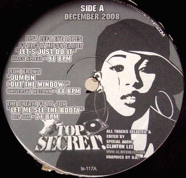 ・アーティスト Various ・タイトル Top Secret December 2008 ・レーベル・型番 Strictly Hits Vinyl Service TS117 ・フォーマット 12インチレコード ・コンディション(盤) 良い (VG+) ・コンディション(ジャケット) プレインカバー（元ジャケット／カバー無し） ・コンディション(帯) オビなし ・特記事項 【カバーにリングウェア】 サンプル画像です。実際の商品の画像ではありません 商品写真はバーコード/カタログ番号に対応したサンプル画像ですので、お送りする商品の画像ではありません。帯やライナーなどの付属品は、特記事項に記載されている場合のみ含まれます。プロモやカラーレコードなどの仕様についても、該当する場合のみ特記事項に記載しています。 【ご購入前に必ずご確認ください】 ・本店サイト(www.recordcity.jp)とは価格、送料が違います ・本店サイト、その他支店のオーダーとは同梱発送できません ・注文確定後に別の注文を頂いた場合、注文同士の同梱は致しかねます。 ・別倉庫から発送しているため、店頭受け渡しは対応しておりません ・一部商品は他の通販サイトでも販売しているため、ご注文のタイミングによっては商品のご用意ができない場合がございます。 ・土日祝日はお休みです 金曜・祝前日9時以降のご連絡またはご入金は、返答または発送が週明け・祝日明けに順次対応となります。 ・ご購入後のキャンセル不可 ご購入後のキャンセルはいかなる理由においてもお受けできません。ご了承の上、ご購入くださいませ。 ・日本郵便(ゆうパック/ゆうメール)によるお届けになります。 ・中古品であることをご理解ください 当ストアでは中古商品を主に販売しております。中古品であることをご理解の上ご購入ください。また、一部商品はRecordCityオンラインストアで試聴可能です。 ・返品について お客様のご都合による返品は一切承っておりません。 表記の内容と実際の商品に相違がある場合、また針飛び等で返品・返金をご希望される場合は、商品の到着後1週間以内にご連絡ください。商品の返送をこちらで確認後、キャンセル・返金を行います。 コンディションVG以下の商品は返品できません。プレイに影響のない表面のこすれ傷、プレス起因のノイズ盤は返品の対象外です。 【コンディション表記】 ・ほぼ新品(M-)(Like New) 完全な新品。未使用。当店ではほぼ使用しません ・非常に良い(EX)(Excellent) 中古盤として美品な状態。わずかな経年を感じるものの傷みを感じさせない、当店基準で最高の状態 ・良い(VG+)(Very Good Plus) 丁寧に扱われた中古品で、軽い使用感がみられる。 ・可(VG)(Acceptable) 使い込まれた中古品で、「良い」よりもさらに使用感がみられる。 ・悪い(VG-)(Bad) 状態が悪いアイテム。使用の保障はなく、再生不可、針飛び、目立つノイズがあるかもしれない。状態によるクレーム不可。返品不可。 ・非常に悪い(G)(Very Bad) 「悪い」よりさらに状態が悪いアイテム。使用の保障はなく、再生不可、針飛び、目立つノイズがあるかもしれない。状態によるクレーム不可。返品不可。 ・ジャンク(Fair)(Junk/Fair) 割れている、反っている、水ダメージがある、カビ、ジャケットが分離している、ひどい書き込み、ひどい擦れなど最低の状態。使用の保障はなく、再生不可、針飛び、目立つノイズがあるかもしれない。状態によるクレーム不可。返品不可。 ・ジャンク(Poor)(Junk/Poor) 割れている、反っている、水ダメージがある、カビ、ジャケットが分離している、ひどい書き込み、ひどい擦れなど最低の状態。使用の保障はなく、再生不可、針飛び、目立つノイズがあるかもしれない。状態によるクレーム不可。返品不可。