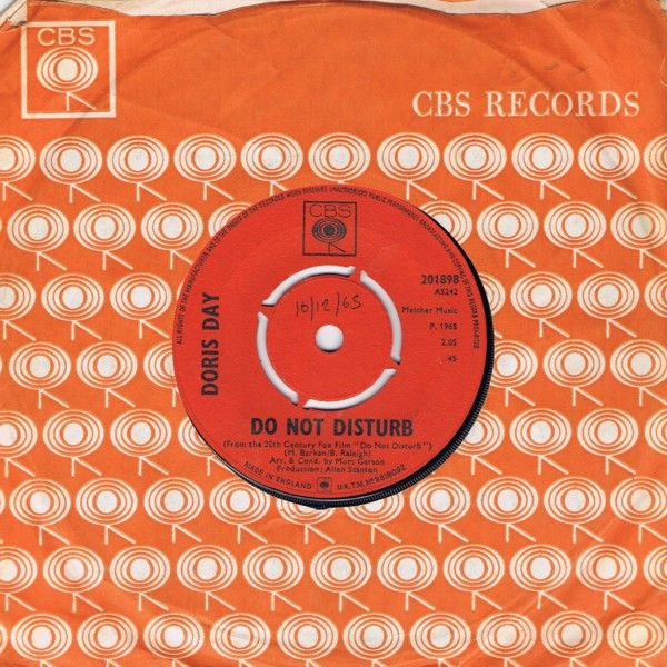 【中古】英7” Doris Day Do Not Disturb / Au Revoir Is Goodbye With A Smile 201898 CBS /00080