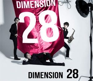 ・アーティスト Dimension ・タイトル 28 ・レーベル・型番 Zain Records ZACL9088 ・フォーマット CD ・コンディション(盤) 良い (VG+) ・コンディション(ジャケット) ・コンディション(帯) オビなし ・特記事項 【ケース擦れ】 サンプル画像です。実際の商品の画像ではありません 商品写真はバーコード/カタログ番号に対応したサンプル画像ですので、お送りする商品の画像ではありません。帯やライナーなどの付属品は、特記事項に記載されている場合のみ含まれます。プロモやカラーレコードなどの仕様についても、該当する場合のみ特記事項に記載しています。 【ご購入前に必ずご確認ください】 ・本店サイト(www.recordcity.jp)とは価格、送料が違います ・本店サイト、その他支店のオーダーとは同梱発送できません ・注文確定後に別の注文を頂いた場合、注文同士の同梱は致しかねます。 ・別倉庫から発送しているため、店頭受け渡しは対応しておりません ・一部商品は他の通販サイトでも販売しているため、ご注文のタイミングによっては商品のご用意ができない場合がございます。 ・土日祝日はお休みです 金曜・祝前日9時以降のご連絡またはご入金は、返答または発送が週明け・祝日明けに順次対応となります。 ・ご購入後のキャンセル不可 ご購入後のキャンセルはいかなる理由においてもお受けできません。ご了承の上、ご購入くださいませ。 ・日本郵便(ゆうパック/ゆうメール)によるお届けになります。 ・中古品であることをご理解ください 当ストアでは中古商品を主に販売しております。中古品であることをご理解の上ご購入ください。また、一部商品はRecordCityオンラインストアで試聴可能です。 ・返品について お客様のご都合による返品は一切承っておりません。 表記の内容と実際の商品に相違がある場合、また針飛び等で返品・返金をご希望される場合は、商品の到着後1週間以内にご連絡ください。商品の返送をこちらで確認後、キャンセル・返金を行います。 コンディションVG以下の商品は返品できません。プレイに影響のない表面のこすれ傷、プレス起因のノイズ盤は返品の対象外です。 【コンディション表記】 ・ほぼ新品(M-)(Like New) 完全な新品。未使用。当店ではほぼ使用しません ・非常に良い(EX)(Excellent) 中古盤として美品な状態。わずかな経年を感じるものの傷みを感じさせない、当店基準で最高の状態 ・良い(VG+)(Very Good Plus) 丁寧に扱われた中古品で、軽い使用感がみられる。 ・可(VG)(Acceptable) 使い込まれた中古品で、「良い」よりもさらに使用感がみられる。 ・悪い(VG-)(Bad) 状態が悪いアイテム。使用の保障はなく、再生不可、針飛び、目立つノイズがあるかもしれない。状態によるクレーム不可。返品不可。 ・非常に悪い(G)(Very Bad) 「悪い」よりさらに状態が悪いアイテム。使用の保障はなく、再生不可、針飛び、目立つノイズがあるかもしれない。状態によるクレーム不可。返品不可。 ・ジャンク(Fair)(Junk/Fair) 割れている、反っている、水ダメージがある、カビ、ジャケットが分離している、ひどい書き込み、ひどい擦れなど最低の状態。使用の保障はなく、再生不可、針飛び、目立つノイズがあるかもしれない。状態によるクレーム不可。返品不可。 ・ジャンク(Poor)(Junk/Poor) 割れている、反っている、水ダメージがある、カビ、ジャケットが分離している、ひどい書き込み、ひどい擦れなど最低の状態。使用の保障はなく、再生不可、針飛び、目立つノイズがあるかもしれない。状態によるクレーム不可。返品不可。