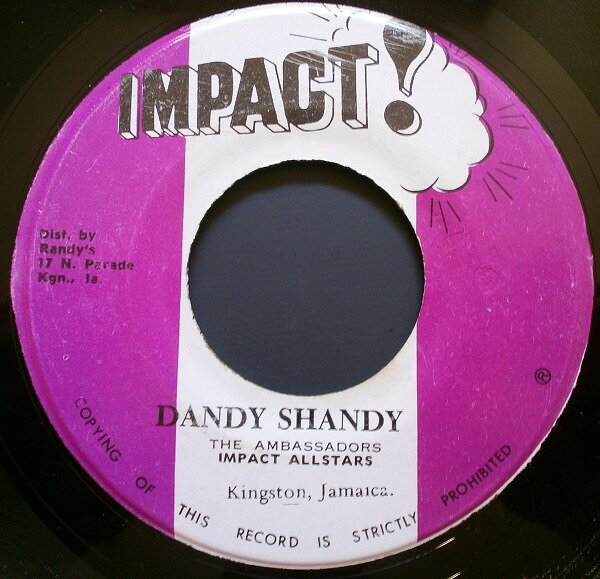 ・アーティスト Ambassadors ・タイトル Dandy Shandy ・レーベル・型番 Impact! NONE ・フォーマット 7インチレコード ・コンディション(盤) 良い (VG+) ・コンディション(ジャケット) ・コンディション(帯) オビなし ・特記事項 【VG+/SEW/SACI】 サンプル画像です。実際の商品の画像ではありません 商品写真はバーコード/カタログ番号に対応したサンプル画像ですので、お送りする商品の画像ではありません。帯やライナーなどの付属品は、特記事項に記載されている場合のみ含まれます。プロモやカラーレコードなどの仕様についても、該当する場合のみ特記事項に記載しています。 【ご購入前に必ずご確認ください】 ・本店サイト(www.recordcity.jp)とは価格、送料が違います ・本店サイト、その他支店のオーダーとは同梱発送できません ・注文確定後に別の注文を頂いた場合、注文同士の同梱は致しかねます。 ・別倉庫から発送しているため、店頭受け渡しは対応しておりません ・一部商品は他の通販サイトでも販売しているため、ご注文のタイミングによっては商品のご用意ができない場合がございます。 ・土日祝日はお休みです 金曜・祝前日9時以降のご連絡またはご入金は、返答または発送が週明け・祝日明けに順次対応となります。 ・ご購入後のキャンセル不可 ご購入後のキャンセルはいかなる理由においてもお受けできません。ご了承の上、ご購入くださいませ。 ・日本郵便(ゆうパック/ゆうメール)によるお届けになります。 ・中古品であることをご理解ください 当ストアでは中古商品を主に販売しております。中古品であることをご理解の上ご購入ください。また、一部商品はRecordCityオンラインストアで試聴可能です。 ・返品について お客様のご都合による返品は一切承っておりません。 表記の内容と実際の商品に相違がある場合、また針飛び等で返品・返金をご希望される場合は、商品の到着後1週間以内にご連絡ください。商品の返送をこちらで確認後、キャンセル・返金を行います。 コンディションVG以下の商品は返品できません。プレイに影響のない表面のこすれ傷、プレス起因のノイズ盤は返品の対象外です。 【コンディション表記】 ・ほぼ新品(M-)(Like New) 完全な新品。未使用。当店ではほぼ使用しません ・非常に良い(EX)(Excellent) 中古盤として美品な状態。わずかな経年を感じるものの傷みを感じさせない、当店基準で最高の状態 ・良い(VG+)(Very Good Plus) 丁寧に扱われた中古品で、軽い使用感がみられる。 ・可(VG)(Acceptable) 使い込まれた中古品で、「良い」よりもさらに使用感がみられる。 ・悪い(VG-)(Bad) 状態が悪いアイテム。使用の保障はなく、再生不可、針飛び、目立つノイズがあるかもしれない。状態によるクレーム不可。返品不可。 ・非常に悪い(G)(Very Bad) 「悪い」よりさらに状態が悪いアイテム。使用の保障はなく、再生不可、針飛び、目立つノイズがあるかもしれない。状態によるクレーム不可。返品不可。 ・ジャンク(Fair)(Junk/Fair) 割れている、反っている、水ダメージがある、カビ、ジャケットが分離している、ひどい書き込み、ひどい擦れなど最低の状態。使用の保障はなく、再生不可、針飛び、目立つノイズがあるかもしれない。状態によるクレーム不可。返品不可。 ・ジャンク(Poor)(Junk/Poor) 割れている、反っている、水ダメージがある、カビ、ジャケットが分離している、ひどい書き込み、ひどい擦れなど最低の状態。使用の保障はなく、再生不可、針飛び、目立つノイズがあるかもしれない。状態によるクレーム不可。返品不可。