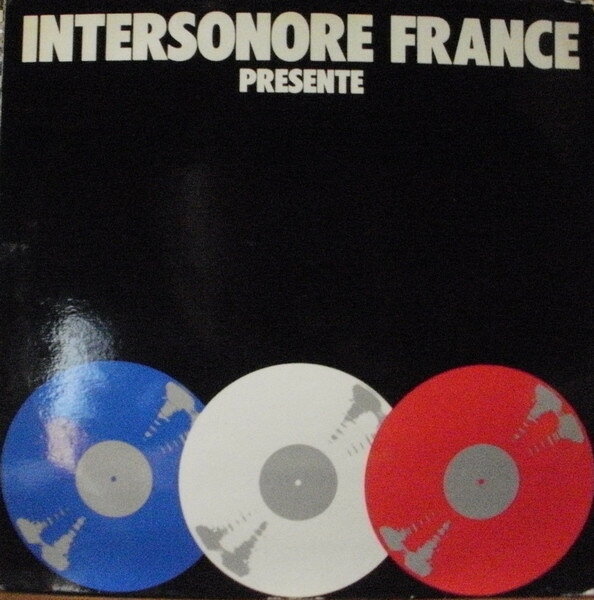 ・アーティスト Various ・タイトル Intersonore France Pr?sente ・レーベル・型番 Intersonore INT1982 ・フォーマット LPレコード ・コンディション(盤) 良い (VG+) ・コンディション(ジャケット) 良い (VG+) ・コンディション(帯) オビなし ・特記事項 サンプル画像です。実際の商品の画像ではありません 商品写真はバーコード/カタログ番号に対応したサンプル画像ですので、お送りする商品の画像ではありません。帯やライナーなどの付属品は、特記事項に記載されている場合のみ含まれます。プロモやカラーレコードなどの仕様についても、該当する場合のみ特記事項に記載しています。 【ご購入前に必ずご確認ください】 ・本店サイト(www.recordcity.jp)とは価格、送料が違います ・本店サイト、その他支店のオーダーとは同梱発送できません ・注文確定後に別の注文を頂いた場合、注文同士の同梱は致しかねます。 ・別倉庫から発送しているため、店頭受け渡しは対応しておりません ・一部商品は他の通販サイトでも販売しているため、ご注文のタイミングによっては商品のご用意ができない場合がございます。 ・土日祝日はお休みです 金曜・祝前日9時以降のご連絡またはご入金は、返答または発送が週明け・祝日明けに順次対応となります。 ・ご購入後のキャンセル不可 ご購入後のキャンセルはいかなる理由においてもお受けできません。ご了承の上、ご購入くださいませ。 ・日本郵便(ゆうパック/ゆうメール)によるお届けになります。 ・中古品であることをご理解ください 当ストアでは中古商品を主に販売しております。中古品であることをご理解の上ご購入ください。また、一部商品はRecordCityオンラインストアで試聴可能です。 ・返品について お客様のご都合による返品は一切承っておりません。 表記の内容と実際の商品に相違がある場合、また針飛び等で返品・返金をご希望される場合は、商品の到着後1週間以内にご連絡ください。商品の返送をこちらで確認後、キャンセル・返金を行います。 コンディションVG以下の商品は返品できません。プレイに影響のない表面のこすれ傷、プレス起因のノイズ盤は返品の対象外です。 【コンディション表記】 ・ほぼ新品(M-)(Like New) 完全な新品。未使用。当店ではほぼ使用しません ・非常に良い(EX)(Excellent) 中古盤として美品な状態。わずかな経年を感じるものの傷みを感じさせない、当店基準で最高の状態 ・良い(VG+)(Very Good Plus) 丁寧に扱われた中古品で、軽い使用感がみられる。 ・可(VG)(Acceptable) 使い込まれた中古品で、「良い」よりもさらに使用感がみられる。 ・悪い(VG-)(Bad) 状態が悪いアイテム。使用の保障はなく、再生不可、針飛び、目立つノイズがあるかもしれない。状態によるクレーム不可。返品不可。 ・非常に悪い(G)(Very Bad) 「悪い」よりさらに状態が悪いアイテム。使用の保障はなく、再生不可、針飛び、目立つノイズがあるかもしれない。状態によるクレーム不可。返品不可。 ・ジャンク(Fair)(Junk/Fair) 割れている、反っている、水ダメージがある、カビ、ジャケットが分離している、ひどい書き込み、ひどい擦れなど最低の状態。使用の保障はなく、再生不可、針飛び、目立つノイズがあるかもしれない。状態によるクレーム不可。返品不可。 ・ジャンク(Poor)(Junk/Poor) 割れている、反っている、水ダメージがある、カビ、ジャケットが分離している、ひどい書き込み、ひどい擦れなど最低の状態。使用の保障はなく、再生不可、針飛び、目立つノイズがあるかもしれない。状態によるクレーム不可。返品不可。