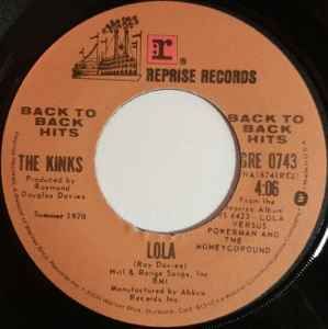 ・アーティスト Kinks ・タイトル Lola / Apeman ・レーベル Reprise Records GRE0743 ・フォーマット 7インチレコード ・コンディション(盤) 良い (VG+) ・コンディション(ジャケット) プレインカバー（元ジャケット／カバー無し） ・コンディション(帯) オビなし ・特記事項 【レーベルに染み】 サンプル画像です。実際の商品の画像ではありません 商品写真はバーコード/カタログ番号に対応したサンプル画像ですので、お送りする商品の画像ではありません。帯やライナーなどの付属品は、特記事項に記載されている場合のみ含まれます。プロモやカラーレコードなどの仕様についても、該当する場合のみ特記事項に記載しています。 【ご購入前に必ずご確認ください】 ・本店サイト(www.recordcity.jp)とは価格、送料が違います ・本店サイト、その他支店のオーダーとは同梱発送できません ・別倉庫から発送しているため、店頭受け渡しは対応しておりません ・一部商品は他の通販サイトでも販売しているため、ご注文のタイミングによっては商品のご用意ができない場合がございます。 ・土日祝日はお休みです 金曜・祝前日9時以降のご連絡またはご入金は、返答または発送が週明け・祝日明けに順次対応となります。 ・ご購入後のキャンセル不可 ご購入後のキャンセルはいかなる理由においてもお受けできません。ご了承の上、ご購入くださいませ。 ・日本郵便(ゆうパック/ゆうメール)によるお届けになります。 ・中古品であることをご理解ください 当ストアではお客様よりお譲りいただいた中古商品を主に販売しております。中古品であることをご理解の上ご購入ください。また、一部商品はRecordCityオンラインストアで試聴可能です。 ・返品について お客様のご都合による返品は一切承っておりません。 表記の内容と実際の商品に相違がある場合、また針飛び等で返品・返金をご希望される場合は、商品の到着後1週間以内にご連絡ください。商品の返送をこちらで確認後、キャンセル・返金を行います。 コンディションVG以下の商品は返品できません。プレイに影響のない表面のこすれ傷、プレス起因のノイズ盤は返品の対象外です。 【コンディション表記】 ・ほぼ新品(M-)(Like New) 完全な新品。未使用。当店ではほぼ使用しません ・非常に良い(EX)(Excellent) 中古盤として美品な状態。わずかな経年を感じるものの傷みを感じさせない、当店基準で最高の状態 ・良い(VG+)(Very Good Plus) 丁寧に扱われた中古品で、軽い使用感がみられる。 ・可(VG)(Acceptable) 使い込まれた中古品で、「良い」よりもさらに使用感がみられる。 ・悪い(VG-)(Bad) 状態が悪いアイテム。使用の保障はなく、再生不可、針飛び、目立つノイズがあるかもしれない。状態によるクレーム不可。返品不可。 ・非常に悪い(G)(Very Bad) 「悪い」よりさらに状態が悪いアイテム。使用の保障はなく、再生不可、針飛び、目立つノイズがあるかもしれない。状態によるクレーム不可。返品不可。 ・ジャンク(Fair)(Junk/Fair) 割れている、反っている、水ダメージがある、カビ、ジャケットが分離している、ひどい書き込み、ひどい擦れなど最低の状態。使用の保障はなく、再生不可、針飛び、目立つノイズがあるかもしれない。状態によるクレーム不可。返品不可。 ・ジャンク(Poor)(Junk/Poor) 割れている、反っている、水ダメージがある、カビ、ジャケットが分離している、ひどい書き込み、ひどい擦れなど最低の状態。使用の保障はなく、再生不可、針飛び、目立つノイズがあるかもしれない。状態によるクレーム不可。返品不可。