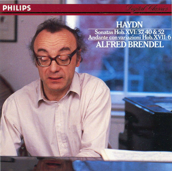 ・アーティスト Alfred Brendel ・タイトル Haydn : 3 Sonatas / Andante con variazioni ・レーベル・型番 PHILIPS 4163652 ・フォーマット CD ・コンディション(盤) 可 (VG) ・コンディション(ジャケット) ・コンディション(帯) オビなし ・特記事項 【ケース割れ】 【ケースキズ】 サンプル画像です。実際の商品の画像ではありません 商品写真はバーコード/カタログ番号に対応したサンプル画像ですので、お送りする商品の画像ではありません。帯やライナーなどの付属品は、特記事項に記載されている場合のみ含まれます。プロモやカラーレコードなどの仕様についても、該当する場合のみ特記事項に記載しています。 【ご購入前に必ずご確認ください】 ・本店サイト(www.recordcity.jp)とは価格、送料が違います ・本店サイト、その他支店のオーダーとは同梱発送できません ・注文確定後に別の注文を頂いた場合、注文同士の同梱は致しかねます。 ・別倉庫から発送しているため、店頭受け渡しは対応しておりません ・一部商品は他の通販サイトでも販売しているため、ご注文のタイミングによっては商品のご用意ができない場合がございます。 ・土日祝日はお休みです 金曜・祝前日9時以降のご連絡またはご入金は、返答または発送が週明け・祝日明けに順次対応となります。 ・ご購入後のキャンセル不可 ご購入後のキャンセルはいかなる理由においてもお受けできません。ご了承の上、ご購入くださいませ。 ・日本郵便(ゆうパック/ゆうメール)によるお届けになります。 ・中古品であることをご理解ください 当ストアでは中古商品を主に販売しております。中古品であることをご理解の上ご購入ください。また、一部商品はRecordCityオンラインストアで試聴可能です。 ・返品について お客様のご都合による返品は一切承っておりません。 表記の内容と実際の商品に相違がある場合、また針飛び等で返品・返金をご希望される場合は、商品の到着後1週間以内にご連絡ください。商品の返送をこちらで確認後、キャンセル・返金を行います。 コンディションVG以下の商品は返品できません。プレイに影響のない表面のこすれ傷、プレス起因のノイズ盤は返品の対象外です。 【コンディション表記】 ・ほぼ新品(M-)(Like New) 完全な新品。未使用。当店ではほぼ使用しません ・非常に良い(EX)(Excellent) 中古盤として美品な状態。わずかな経年を感じるものの傷みを感じさせない、当店基準で最高の状態 ・良い(VG+)(Very Good Plus) 丁寧に扱われた中古品で、軽い使用感がみられる。 ・可(VG)(Acceptable) 使い込まれた中古品で、「良い」よりもさらに使用感がみられる。 ・悪い(VG-)(Bad) 状態が悪いアイテム。使用の保障はなく、再生不可、針飛び、目立つノイズがあるかもしれない。状態によるクレーム不可。返品不可。 ・非常に悪い(G)(Very Bad) 「悪い」よりさらに状態が悪いアイテム。使用の保障はなく、再生不可、針飛び、目立つノイズがあるかもしれない。状態によるクレーム不可。返品不可。 ・ジャンク(Fair)(Junk/Fair) 割れている、反っている、水ダメージがある、カビ、ジャケットが分離している、ひどい書き込み、ひどい擦れなど最低の状態。使用の保障はなく、再生不可、針飛び、目立つノイズがあるかもしれない。状態によるクレーム不可。返品不可。 ・ジャンク(Poor)(Junk/Poor) 割れている、反っている、水ダメージがある、カビ、ジャケットが分離している、ひどい書き込み、ひどい擦れなど最低の状態。使用の保障はなく、再生不可、針飛び、目立つノイズがあるかもしれない。状態によるクレーム不可。返品不可。