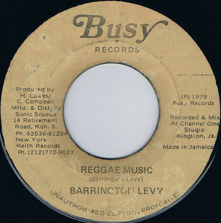 ・アーティスト Barrington Levy ・タイトル Reggae Music ・レーベル・型番 Busy Records NONE ・フォーマット 7インチレコード ・コンディション(盤) 悪い (VG-) ・コンディション(ジャケット) ・コンディション(帯) オビなし ・特記事項 【盤に目立ったキズ】【盤に目立った跡】【レーベルに染み】 サンプル画像です。実際の商品の画像ではありません 商品写真はバーコード/カタログ番号に対応したサンプル画像ですので、お送りする商品の画像ではありません。帯やライナーなどの付属品は、特記事項に記載されている場合のみ含まれます。プロモやカラーレコードなどの仕様についても、該当する場合のみ特記事項に記載しています。 【ご購入前に必ずご確認ください】 ・本店サイト(www.recordcity.jp)とは価格、送料が違います ・本店サイト、その他支店のオーダーとは同梱発送できません ・注文確定後に別の注文を頂いた場合、注文同士の同梱は致しかねます。 ・別倉庫から発送しているため、店頭受け渡しは対応しておりません ・一部商品は他の通販サイトでも販売しているため、ご注文のタイミングによっては商品のご用意ができない場合がございます。 ・土日祝日はお休みです 金曜・祝前日9時以降のご連絡またはご入金は、返答または発送が週明け・祝日明けに順次対応となります。 ・ご購入後のキャンセル不可 ご購入後のキャンセルはいかなる理由においてもお受けできません。ご了承の上、ご購入くださいませ。 ・日本郵便(ゆうパック/ゆうメール)によるお届けになります。 ・中古品であることをご理解ください 当ストアでは中古商品を主に販売しております。中古品であることをご理解の上ご購入ください。また、一部商品はRecordCityオンラインストアで試聴可能です。 ・返品について お客様のご都合による返品は一切承っておりません。 表記の内容と実際の商品に相違がある場合、また針飛び等で返品・返金をご希望される場合は、商品の到着後1週間以内にご連絡ください。商品の返送をこちらで確認後、キャンセル・返金を行います。 コンディションVG以下の商品は返品できません。プレイに影響のない表面のこすれ傷、プレス起因のノイズ盤は返品の対象外です。 【コンディション表記】 ・ほぼ新品(M-)(Like New) 完全な新品。未使用。当店ではほぼ使用しません ・非常に良い(EX)(Excellent) 中古盤として美品な状態。わずかな経年を感じるものの傷みを感じさせない、当店基準で最高の状態 ・良い(VG+)(Very Good Plus) 丁寧に扱われた中古品で、軽い使用感がみられる。 ・可(VG)(Acceptable) 使い込まれた中古品で、「良い」よりもさらに使用感がみられる。 ・悪い(VG-)(Bad) 状態が悪いアイテム。使用の保障はなく、再生不可、針飛び、目立つノイズがあるかもしれない。状態によるクレーム不可。返品不可。 ・非常に悪い(G)(Very Bad) 「悪い」よりさらに状態が悪いアイテム。使用の保障はなく、再生不可、針飛び、目立つノイズがあるかもしれない。状態によるクレーム不可。返品不可。 ・ジャンク(Fair)(Junk/Fair) 割れている、反っている、水ダメージがある、カビ、ジャケットが分離している、ひどい書き込み、ひどい擦れなど最低の状態。使用の保障はなく、再生不可、針飛び、目立つノイズがあるかもしれない。状態によるクレーム不可。返品不可。 ・ジャンク(Poor)(Junk/Poor) 割れている、反っている、水ダメージがある、カビ、ジャケットが分離している、ひどい書き込み、ひどい擦れなど最低の状態。使用の保障はなく、再生不可、針飛び、目立つノイズがあるかもしれない。状態によるクレーム不可。返品不可。