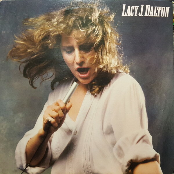 ・アーティスト Lacy J. Dalton ・タイトル Lacy J. Dalton ・レーベル・型番 Columbia 36322 ・フォーマット LP ・コンディション(盤) 良い (VG+) ・コンディション(ジャケット) 良い (VG+) ・コンディション(帯) オビなし ・特記事項 サンプル画像です。実際の商品の画像ではありません 商品写真はバーコード/カタログ番号に対応したサンプル画像ですので、お送りする商品の画像ではありません。帯やライナーなどの付属品は、特記事項に記載されている場合のみ含まれます。プロモやカラーレコードなどの仕様についても、該当する場合のみ特記事項に記載しています。 【ご購入前に必ずご確認ください】 ・本店サイト(www.recordcity.jp)とは価格、送料が違います ・本店サイト、その他支店のオーダーとは同梱発送できません ・注文確定後に別の注文を頂いた場合、注文同士の同梱は致しかねます。 ・別倉庫から発送しているため、店頭受け渡しは対応しておりません ・一部商品は他の通販サイトでも販売しているため、ご注文のタイミングによっては商品のご用意ができない場合がございます。 ・土日祝日はお休みです 金曜・祝前日9時以降のご連絡またはご入金は、返答または発送が週明け・祝日明けに順次対応となります。 ・ご購入後のキャンセル不可 ご購入後のキャンセルはいかなる理由においてもお受けできません。ご了承の上、ご購入くださいませ。 ・日本郵便(ゆうパック/ゆうメール)によるお届けになります。 ・中古品であることをご理解ください 当ストアでは中古商品を主に販売しております。中古品であることをご理解の上ご購入ください。また、一部商品はRecordCityオンラインストアで試聴可能です。 ・返品について お客様のご都合による返品は一切承っておりません。 表記の内容と実際の商品に相違がある場合、また針飛び等で返品・返金をご希望される場合は、商品の到着後1週間以内にご連絡ください。商品の返送をこちらで確認後、キャンセル・返金を行います。 コンディションVG以下の商品は返品できません。プレイに影響のない表面のこすれ傷、プレス起因のノイズ盤は返品の対象外です。 【コンディション表記】 ・ほぼ新品(M-)(Like New) 完全な新品。未使用。当店ではほぼ使用しません ・非常に良い(EX)(Excellent) 中古盤として美品な状態。わずかな経年を感じるものの傷みを感じさせない、当店基準で最高の状態 ・良い(VG+)(Very Good Plus) 丁寧に扱われた中古品で、軽い使用感がみられる。 ・可(VG)(Acceptable) 使い込まれた中古品で、「良い」よりもさらに使用感がみられる。 ・悪い(VG-)(Bad) 状態が悪いアイテム。使用の保障はなく、再生不可、針飛び、目立つノイズがあるかもしれない。状態によるクレーム不可。返品不可。 ・非常に悪い(G)(Very Bad) 「悪い」よりさらに状態が悪いアイテム。使用の保障はなく、再生不可、針飛び、目立つノイズがあるかもしれない。状態によるクレーム不可。返品不可。 ・ジャンク(Fair)(Junk/Fair) 割れている、反っている、水ダメージがある、カビ、ジャケットが分離している、ひどい書き込み、ひどい擦れなど最低の状態。使用の保障はなく、再生不可、針飛び、目立つノイズがあるかもしれない。状態によるクレーム不可。返品不可。 ・ジャンク(Poor)(Junk/Poor) 割れている、反っている、水ダメージがある、カビ、ジャケットが分離している、ひどい書き込み、ひどい擦れなど最低の状態。使用の保障はなく、再生不可、針飛び、目立つノイズがあるかもしれない。状態によるクレーム不可。返品不可。