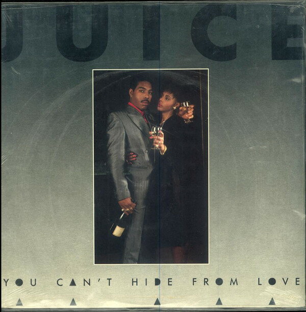 ・アーティスト Oran 'Juice' Jones ・タイトル You Can't Hide From Love ・レーベル・型番 Def Jam Recordings 4405374 ・フォーマット 12インチレコード ・コンディション(盤) 良い (VG+) ・コンディション(ジャケット) 良い (VG+) ・コンディション(帯) オビなし ・特記事項 【カバー背面抜け】【カバーにリングウェア】 サンプル画像です。実際の商品の画像ではありません 商品写真はバーコード/カタログ番号に対応したサンプル画像ですので、お送りする商品の画像ではありません。帯やライナーなどの付属品は、特記事項に記載されている場合のみ含まれます。プロモやカラーレコードなどの仕様についても、該当する場合のみ特記事項に記載しています。 【ご購入前に必ずご確認ください】 ・本店サイト(www.recordcity.jp)とは価格、送料が違います ・本店サイト、その他支店のオーダーとは同梱発送できません ・注文確定後に別の注文を頂いた場合、注文同士の同梱は致しかねます。 ・別倉庫から発送しているため、店頭受け渡しは対応しておりません ・一部商品は他の通販サイトでも販売しているため、ご注文のタイミングによっては商品のご用意ができない場合がございます。 ・土日祝日はお休みです 金曜・祝前日9時以降のご連絡またはご入金は、返答または発送が週明け・祝日明けに順次対応となります。 ・ご購入後のキャンセル不可 ご購入後のキャンセルはいかなる理由においてもお受けできません。ご了承の上、ご購入くださいませ。 ・日本郵便(ゆうパック/ゆうメール)によるお届けになります。 ・中古品であることをご理解ください 当ストアでは中古商品を主に販売しております。中古品であることをご理解の上ご購入ください。また、一部商品はRecordCityオンラインストアで試聴可能です。 ・返品について お客様のご都合による返品は一切承っておりません。 表記の内容と実際の商品に相違がある場合、また針飛び等で返品・返金をご希望される場合は、商品の到着後1週間以内にご連絡ください。商品の返送をこちらで確認後、キャンセル・返金を行います。 コンディションVG以下の商品は返品できません。プレイに影響のない表面のこすれ傷、プレス起因のノイズ盤は返品の対象外です。 【コンディション表記】 ・ほぼ新品(M-)(Like New) 完全な新品。未使用。当店ではほぼ使用しません ・非常に良い(EX)(Excellent) 中古盤として美品な状態。わずかな経年を感じるものの傷みを感じさせない、当店基準で最高の状態 ・良い(VG+)(Very Good Plus) 丁寧に扱われた中古品で、軽い使用感がみられる。 ・可(VG)(Acceptable) 使い込まれた中古品で、「良い」よりもさらに使用感がみられる。 ・悪い(VG-)(Bad) 状態が悪いアイテム。使用の保障はなく、再生不可、針飛び、目立つノイズがあるかもしれない。状態によるクレーム不可。返品不可。 ・非常に悪い(G)(Very Bad) 「悪い」よりさらに状態が悪いアイテム。使用の保障はなく、再生不可、針飛び、目立つノイズがあるかもしれない。状態によるクレーム不可。返品不可。 ・ジャンク(Fair)(Junk/Fair) 割れている、反っている、水ダメージがある、カビ、ジャケットが分離している、ひどい書き込み、ひどい擦れなど最低の状態。使用の保障はなく、再生不可、針飛び、目立つノイズがあるかもしれない。状態によるクレーム不可。返品不可。 ・ジャンク(Poor)(Junk/Poor) 割れている、反っている、水ダメージがある、カビ、ジャケットが分離している、ひどい書き込み、ひどい擦れなど最低の状態。使用の保障はなく、再生不可、針飛び、目立つノイズがあるかもしれない。状態によるクレーム不可。返品不可。