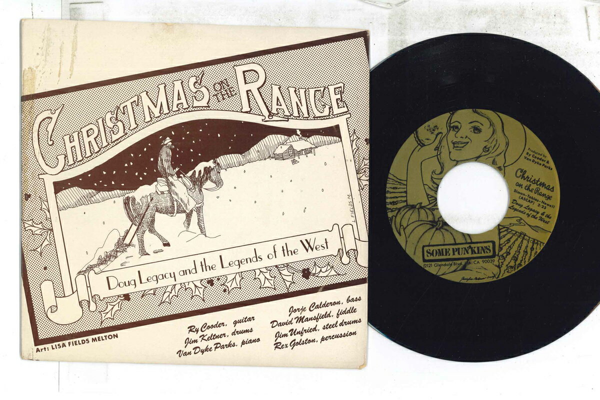 ・アーティスト Doug Legacy & The Legends Of The West ・タイトル Christmas On The Range / Christmas In Prison ・レーベル SOME PUN'KINS MUSIC 19074 ・フォーマット 7インチレコード ・コンディション(盤) 良い (VG+) ・コンディション(ジャケット) 可 (VG) ・コンディション(帯) オビなし ・特記事項 【カバー汚れ】 実際に発送される商品の画像です 【ご購入前に必ずご確認ください】 ・本店サイト(www.recordcity.jp)とは価格、送料が違います ・本店サイト、その他支店のオーダーとは同梱発送できません ・別倉庫から発送しているため、店頭受け渡しは対応しておりません ・一部商品は他の通販サイトでも販売しているため、ご注文のタイミングによっては商品のご用意ができない場合がございます。 ・土日祝日はお休みです 金曜・祝前日9時以降のご連絡またはご入金は、返答または発送が週明け・祝日明けに順次対応となります。 ・ご購入後のキャンセル不可 ご購入後のキャンセルはいかなる理由においてもお受けできません。ご了承の上、ご購入くださいませ。 ・日本郵便(ゆうパック/ゆうメール)によるお届けになります。 ・中古品であることをご理解ください 当ストアではお客様よりお譲りいただいた中古商品を主に販売しております。中古品であることをご理解の上ご購入ください。また、一部商品はRecordCityオンラインストアで試聴可能です。 ・返品について お客様のご都合による返品は一切承っておりません。 表記の内容と実際の商品に相違がある場合、また針飛び等で返品・返金をご希望される場合は、商品の到着後1週間以内にご連絡ください。商品の返送をこちらで確認後、キャンセル・返金を行います。 コンディションVG以下の商品は返品できません。プレイに影響のない表面のこすれ傷、プレス起因のノイズ盤は返品の対象外です。 【コンディション表記】 ・ほぼ新品(M-)(Like New) 完全な新品。未使用。当店ではほぼ使用しません ・非常に良い(EX)(Excellent) 中古盤として美品な状態。わずかな経年を感じるものの傷みを感じさせない、当店基準で最高の状態 ・良い(VG+)(Very Good Plus) 丁寧に扱われた中古品で、軽い使用感がみられる。 ・可(VG)(Acceptable) 使い込まれた中古品で、「良い」よりもさらに使用感がみられる。 ・悪い(VG-)(Bad) 状態が悪いアイテム。使用の保障はなく、再生不可、針飛び、目立つノイズがあるかもしれない。状態によるクレーム不可。返品不可。 ・非常に悪い(G)(Very Bad) 「悪い」よりさらに状態が悪いアイテム。使用の保障はなく、再生不可、針飛び、目立つノイズがあるかもしれない。状態によるクレーム不可。返品不可。 ・ジャンク(Fair)(Junk/Fair) 割れている、反っている、水ダメージがある、カビ、ジャケットが分離している、ひどい書き込み、ひどい擦れなど最低の状態。使用の保障はなく、再生不可、針飛び、目立つノイズがあるかもしれない。状態によるクレーム不可。返品不可。 ・ジャンク(Poor)(Junk/Poor) 割れている、反っている、水ダメージがある、カビ、ジャケットが分離している、ひどい書き込み、ひどい擦れなど最低の状態。使用の保障はなく、再生不可、針飛び、目立つノイズがあるかもしれない。状態によるクレーム不可。返品不可。