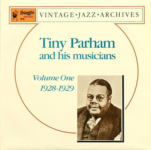 ・アーティスト Tiny Parham & His Musicians ・タイトル Volume One 1928-1929 ・レーベル・型番 ・フォーマット LPレコード ・コンディション(盤) 良い (VG+) ・コンディション(ジャケット) 良い (VG+) ・コンディション(帯) オビなし ・特記事項 【カバー変色】【カバーに軽い擦れ】 サンプル画像です。実際の商品の画像ではありません 商品写真はバーコード/カタログ番号に対応したサンプル画像ですので、お送りする商品の画像ではありません。帯やライナーなどの付属品は、特記事項に記載されている場合のみ含まれます。プロモやカラーレコードなどの仕様についても、該当する場合のみ特記事項に記載しています。 【ご購入前に必ずご確認ください】 ・本店サイト(www.recordcity.jp)とは価格、送料が違います ・本店サイト、その他支店のオーダーとは同梱発送できません ・注文確定後に別の注文を頂いた場合、注文同士の同梱は致しかねます。 ・別倉庫から発送しているため、店頭受け渡しは対応しておりません ・一部商品は他の通販サイトでも販売しているため、ご注文のタイミングによっては商品のご用意ができない場合がございます。 ・土日祝日はお休みです 金曜・祝前日9時以降のご連絡またはご入金は、返答または発送が週明け・祝日明けに順次対応となります。 ・ご購入後のキャンセル不可 ご購入後のキャンセルはいかなる理由においてもお受けできません。ご了承の上、ご購入くださいませ。 ・日本郵便(ゆうパック/ゆうメール)によるお届けになります。 ・中古品であることをご理解ください 当ストアでは中古商品を主に販売しております。中古品であることをご理解の上ご購入ください。また、一部商品はRecordCityオンラインストアで試聴可能です。 ・返品について お客様のご都合による返品は一切承っておりません。 表記の内容と実際の商品に相違がある場合、また針飛び等で返品・返金をご希望される場合は、商品の到着後1週間以内にご連絡ください。商品の返送をこちらで確認後、キャンセル・返金を行います。 コンディションVG以下の商品は返品できません。プレイに影響のない表面のこすれ傷、プレス起因のノイズ盤は返品の対象外です。 【コンディション表記】 ・ほぼ新品(M-)(Like New) 完全な新品。未使用。当店ではほぼ使用しません ・非常に良い(EX)(Excellent) 中古盤として美品な状態。わずかな経年を感じるものの傷みを感じさせない、当店基準で最高の状態 ・良い(VG+)(Very Good Plus) 丁寧に扱われた中古品で、軽い使用感がみられる。 ・可(VG)(Acceptable) 使い込まれた中古品で、「良い」よりもさらに使用感がみられる。 ・悪い(VG-)(Bad) 状態が悪いアイテム。使用の保障はなく、再生不可、針飛び、目立つノイズがあるかもしれない。状態によるクレーム不可。返品不可。 ・非常に悪い(G)(Very Bad) 「悪い」よりさらに状態が悪いアイテム。使用の保障はなく、再生不可、針飛び、目立つノイズがあるかもしれない。状態によるクレーム不可。返品不可。 ・ジャンク(Fair)(Junk/Fair) 割れている、反っている、水ダメージがある、カビ、ジャケットが分離している、ひどい書き込み、ひどい擦れなど最低の状態。使用の保障はなく、再生不可、針飛び、目立つノイズがあるかもしれない。状態によるクレーム不可。返品不可。 ・ジャンク(Poor)(Junk/Poor) 割れている、反っている、水ダメージがある、カビ、ジャケットが分離している、ひどい書き込み、ひどい擦れなど最低の状態。使用の保障はなく、再生不可、針飛び、目立つノイズがあるかもしれない。状態によるクレーム不可。返品不可。