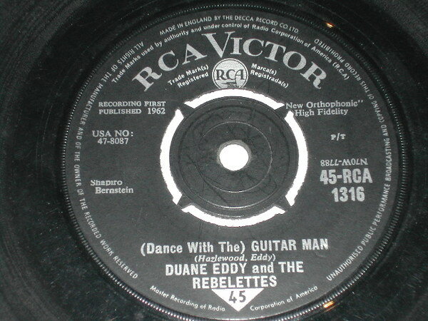 【中古】7” Duane Eddy &amp; The Rebelettes (Dance With The) Guitar Man 45RCA1316 RCA VICTOR /00080