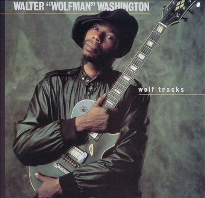 ・アーティスト Walter "Wolfman" Washington ・タイトル Wolf Tracks ・レーベル・型番 Rounder Records ROUNDERCD2048 ・フォーマット CD ・コンディション(盤) 良い (VG+) ・コンディション(ジャケット) ・コンディション(帯) オビなし ・特記事項 【盤に小さいキズ】【ケース擦れ】 サンプル画像です。実際の商品の画像ではありません 商品写真はバーコード/カタログ番号に対応したサンプル画像ですので、お送りする商品の画像ではありません。帯やライナーなどの付属品は、特記事項に記載されている場合のみ含まれます。プロモやカラーレコードなどの仕様についても、該当する場合のみ特記事項に記載しています。 【ご購入前に必ずご確認ください】 ・本店サイト(www.recordcity.jp)とは価格、送料が違います ・本店サイト、その他支店のオーダーとは同梱発送できません ・別倉庫から発送しているため、店頭受け渡しは対応しておりません ・一部商品は他の通販サイトでも販売しているため、ご注文のタイミングによっては商品のご用意ができない場合がございます。 ・土日祝日はお休みです 金曜・祝前日9時以降のご連絡またはご入金は、返答または発送が週明け・祝日明けに順次対応となります。 ・ご購入後のキャンセル不可 ご購入後のキャンセルはいかなる理由においてもお受けできません。ご了承の上、ご購入くださいませ。 ・日本郵便(ゆうパック/ゆうメール)によるお届けになります。 ・中古品であることをご理解ください 当ストアではお客様よりお譲りいただいた中古商品を主に販売しております。中古品であることをご理解の上ご購入ください。また、一部商品はRecordCityオンラインストアで試聴可能です。 ・返品について お客様のご都合による返品は一切承っておりません。 表記の内容と実際の商品に相違がある場合、また針飛び等で返品・返金をご希望される場合は、商品の到着後1週間以内にご連絡ください。商品の返送をこちらで確認後、キャンセル・返金を行います。 コンディションVG以下の商品は返品できません。プレイに影響のない表面のこすれ傷、プレス起因のノイズ盤は返品の対象外です。 【コンディション表記】 ・ほぼ新品(M-)(Like New) 完全な新品。未使用。当店ではほぼ使用しません ・非常に良い(EX)(Excellent) 中古盤として美品な状態。わずかな経年を感じるものの傷みを感じさせない、当店基準で最高の状態 ・良い(VG+)(Very Good Plus) 丁寧に扱われた中古品で、軽い使用感がみられる。 ・可(VG)(Acceptable) 使い込まれた中古品で、「良い」よりもさらに使用感がみられる。 ・悪い(VG-)(Bad) 状態が悪いアイテム。使用の保障はなく、再生不可、針飛び、目立つノイズがあるかもしれない。状態によるクレーム不可。返品不可。 ・非常に悪い(G)(Very Bad) 「悪い」よりさらに状態が悪いアイテム。使用の保障はなく、再生不可、針飛び、目立つノイズがあるかもしれない。状態によるクレーム不可。返品不可。 ・ジャンク(Fair)(Junk/Fair) 割れている、反っている、水ダメージがある、カビ、ジャケットが分離している、ひどい書き込み、ひどい擦れなど最低の状態。使用の保障はなく、再生不可、針飛び、目立つノイズがあるかもしれない。状態によるクレーム不可。返品不可。 ・ジャンク(Poor)(Junk/Poor) 割れている、反っている、水ダメージがある、カビ、ジャケットが分離している、ひどい書き込み、ひどい擦れなど最低の状態。使用の保障はなく、再生不可、針飛び、目立つノイズがあるかもしれない。状態によるクレーム不可。返品不可。